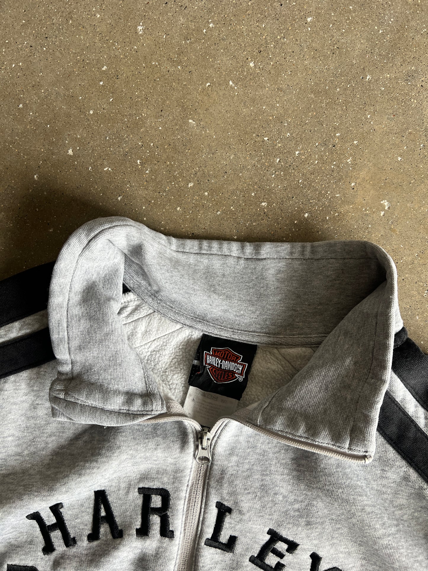 Vintage Grey Harley Davidson Sweatshirt - M