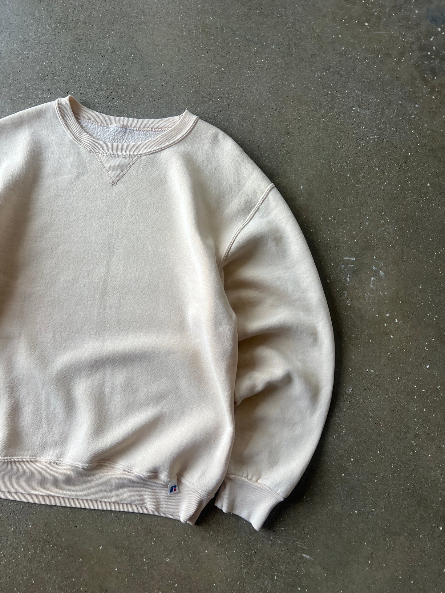 Vintage Oatmeal Russell Crew - L