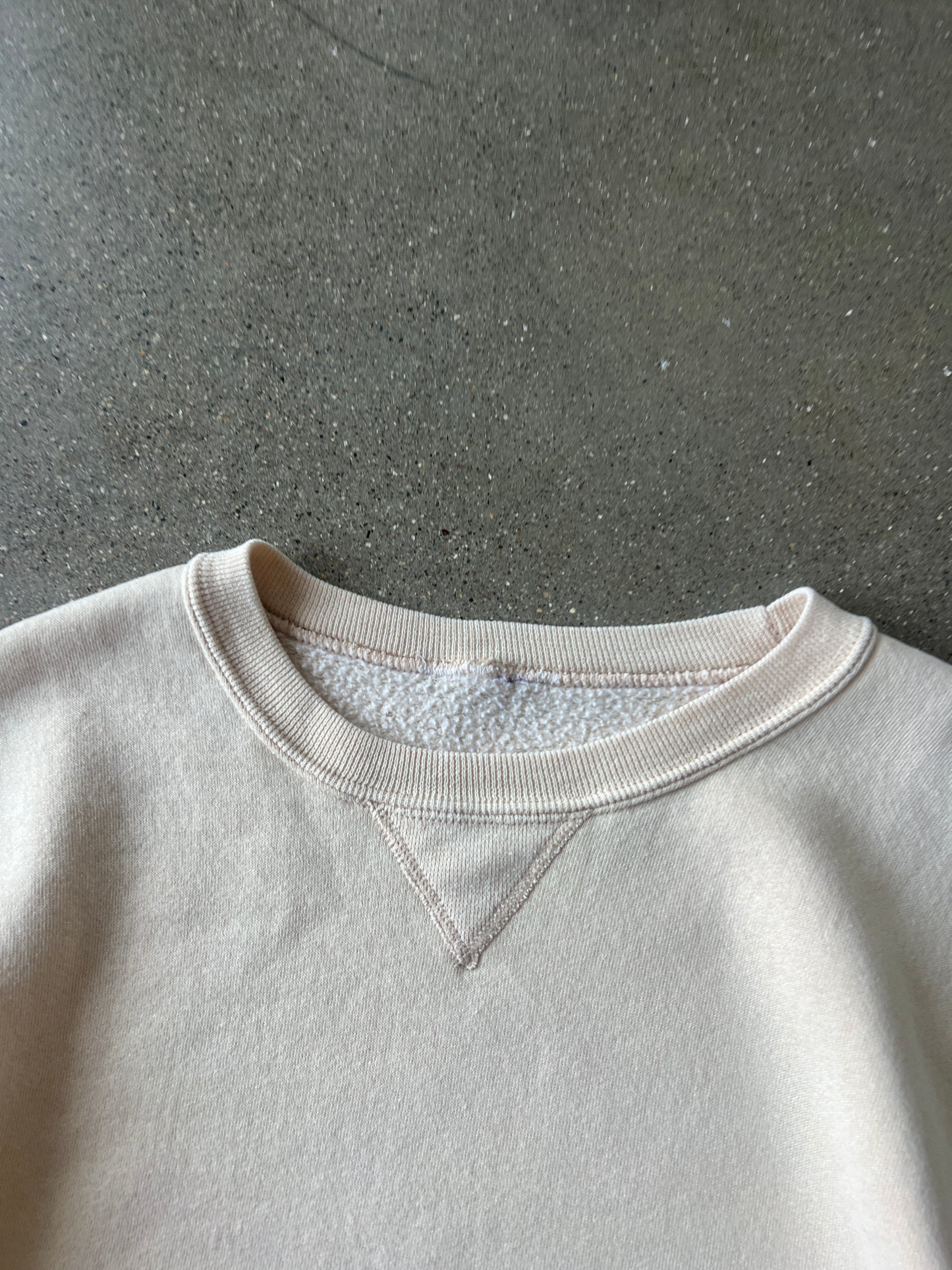 Vintage Oatmeal Russell Crew - L