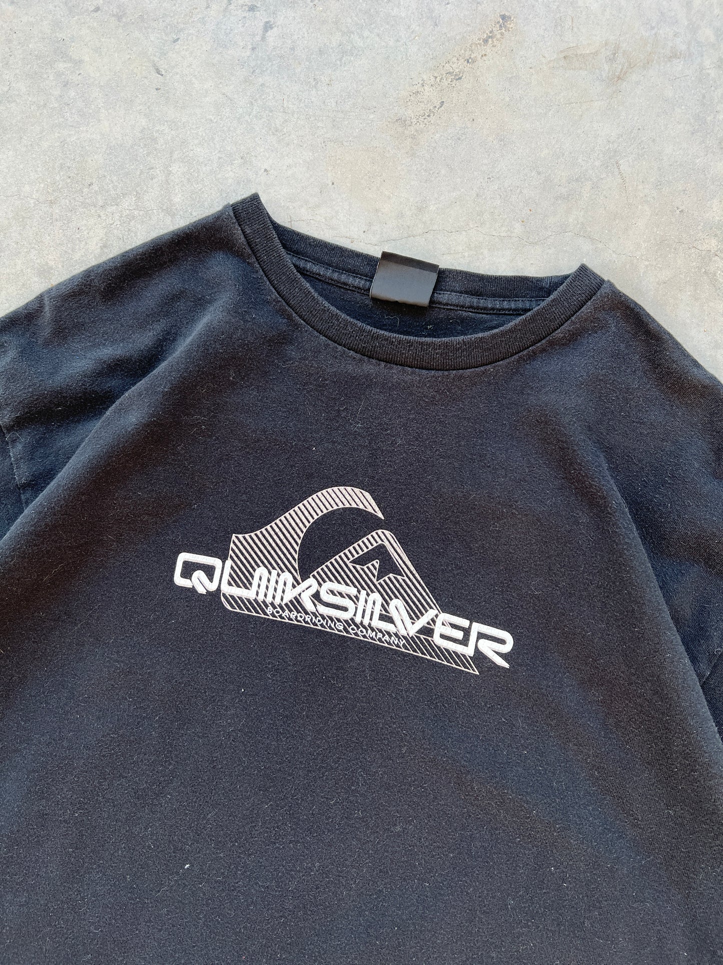 Vintage Black Quicksilver Spellout Shirt - M/L