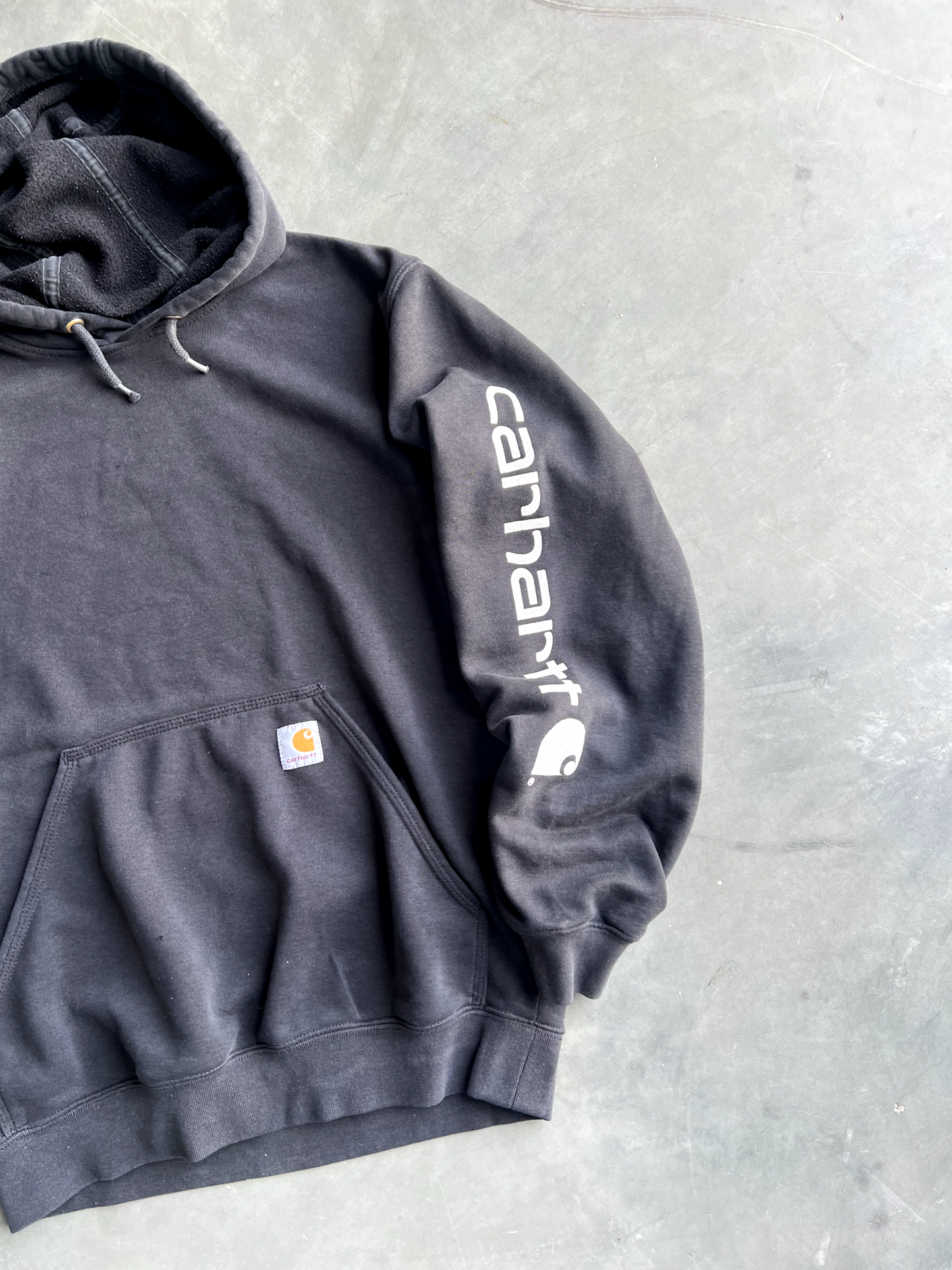 Vintage Black Carhartt Hoodie - S