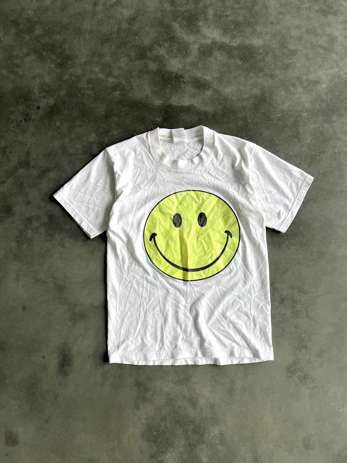 Vintage White Smiley Tee - S