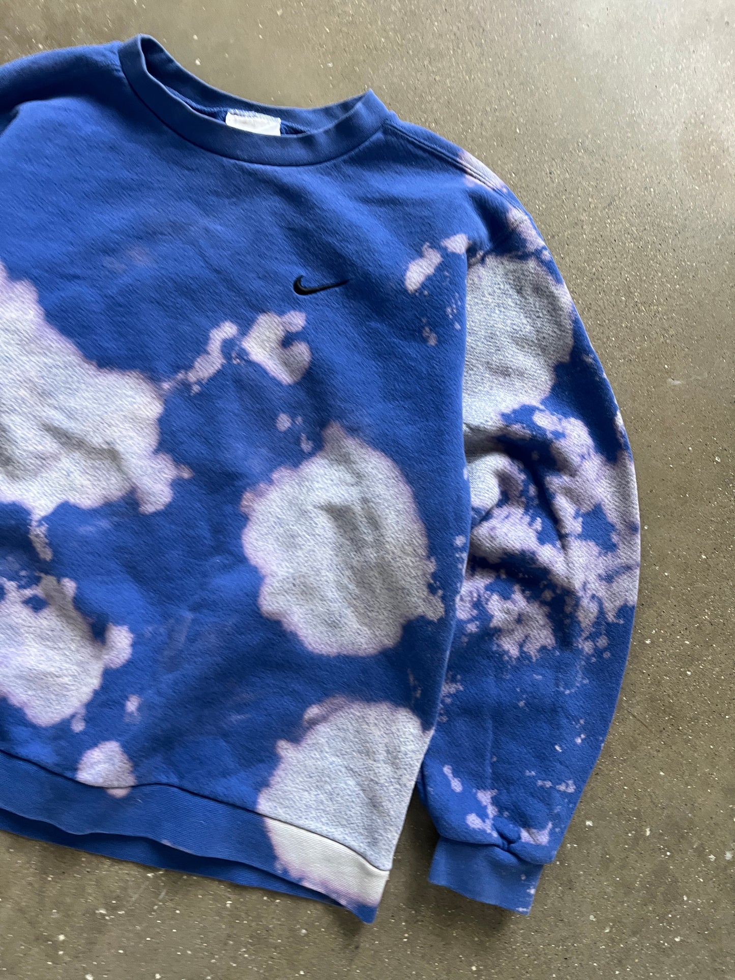 Vintage Bleached Blue Nike Swoosh Crew - XL
