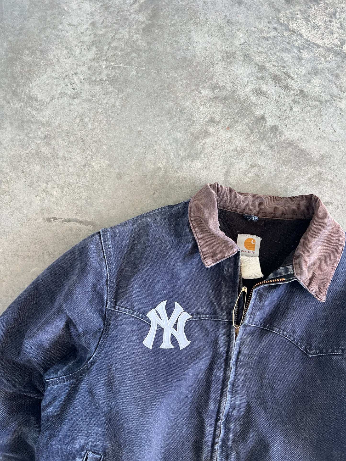 Vintage NY Carhartt Santa Fe Jacket - L