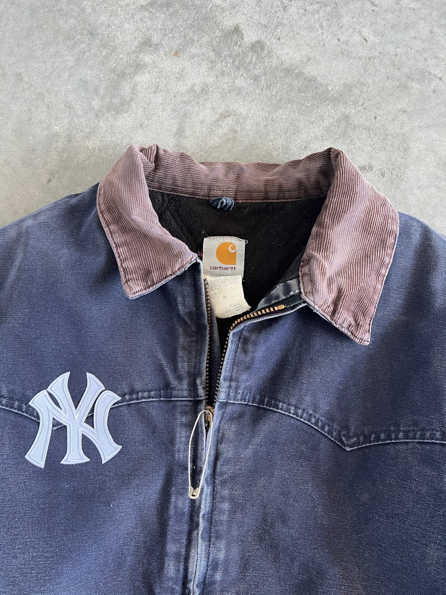 Vintage NY Carhartt Santa Fe Jacket - L