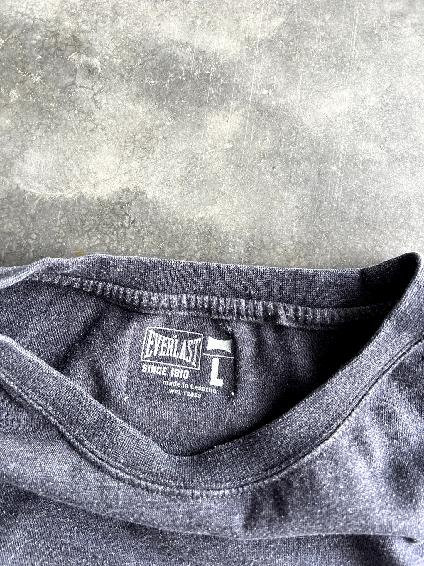 Vintage Black Everlast Spellout Long Sleeve - L