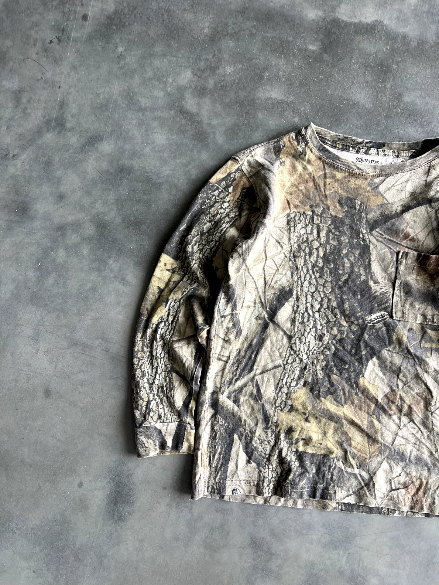 Vintage Camo Long Sleeve - L