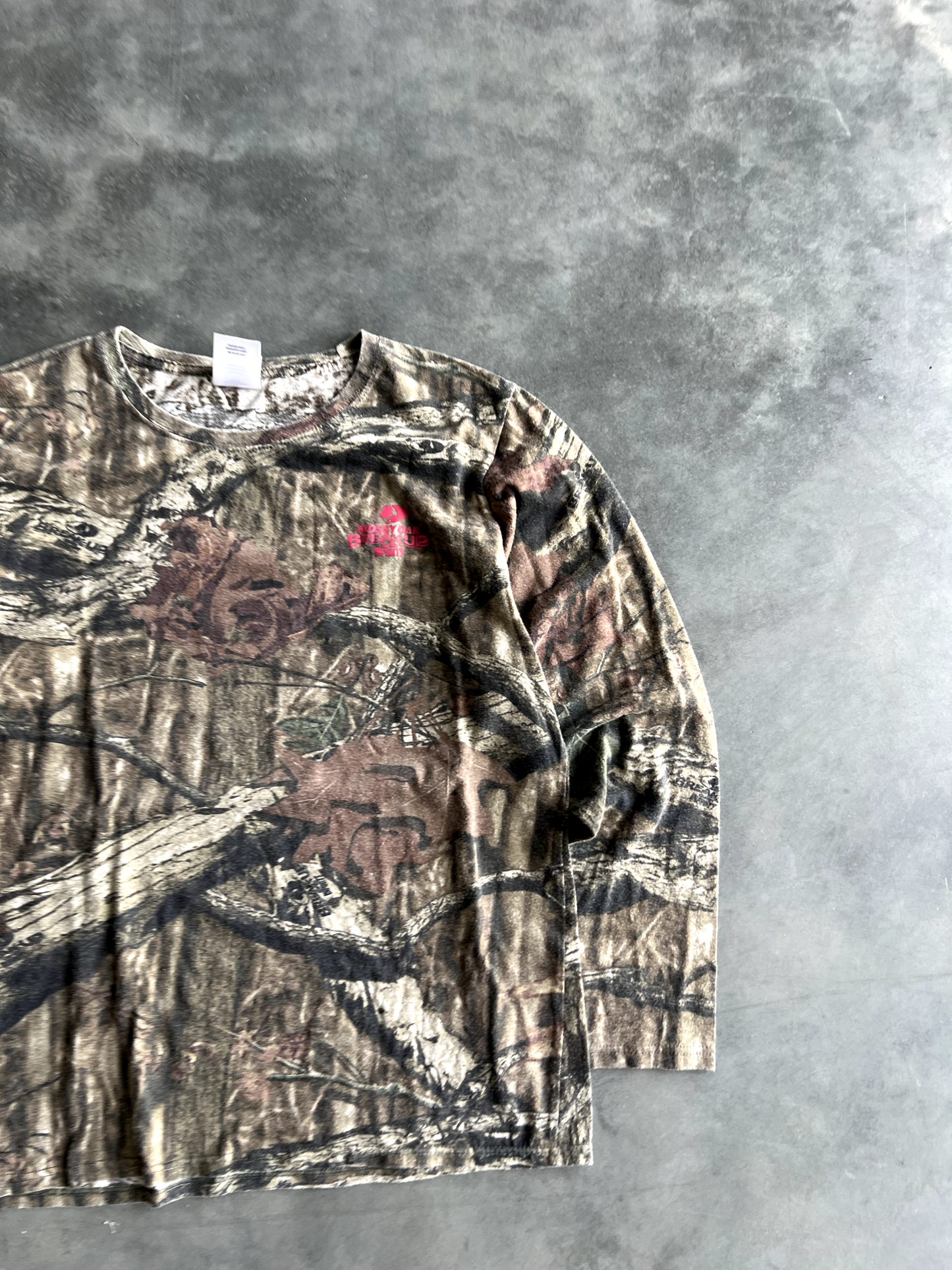 Vintage Camo Long Sleeve - L