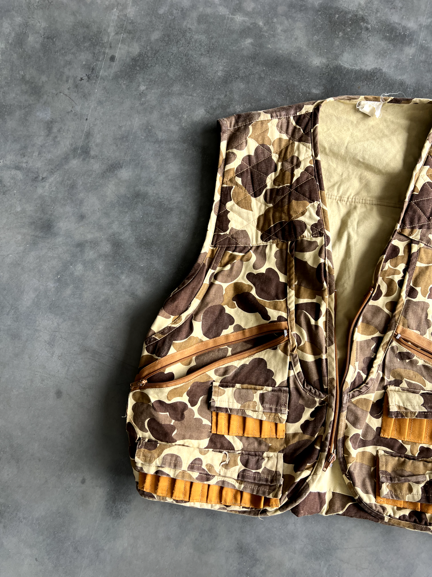 Vintage Camo Vest - L