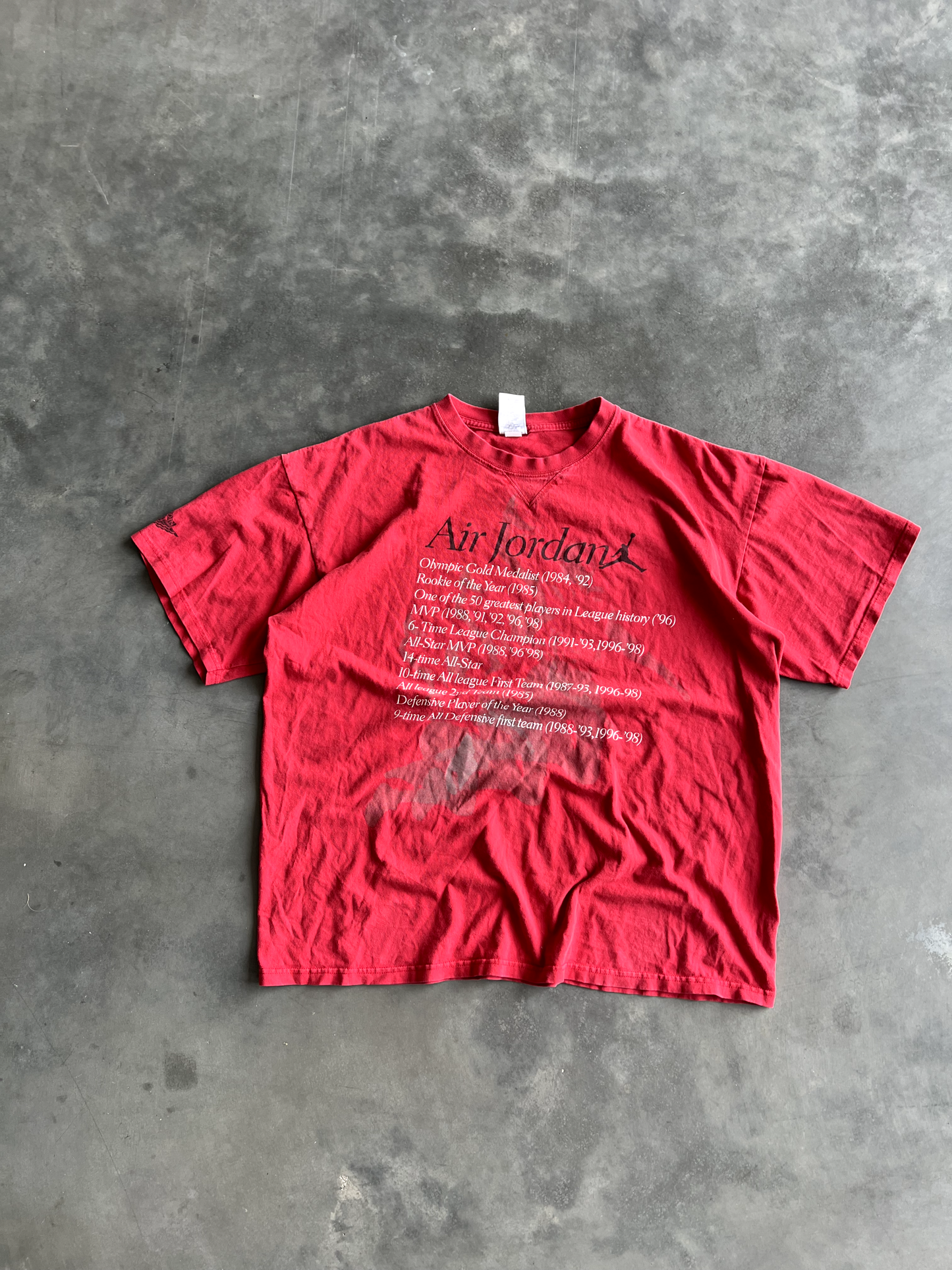 Vintage Red Air Jordan Tee - XL