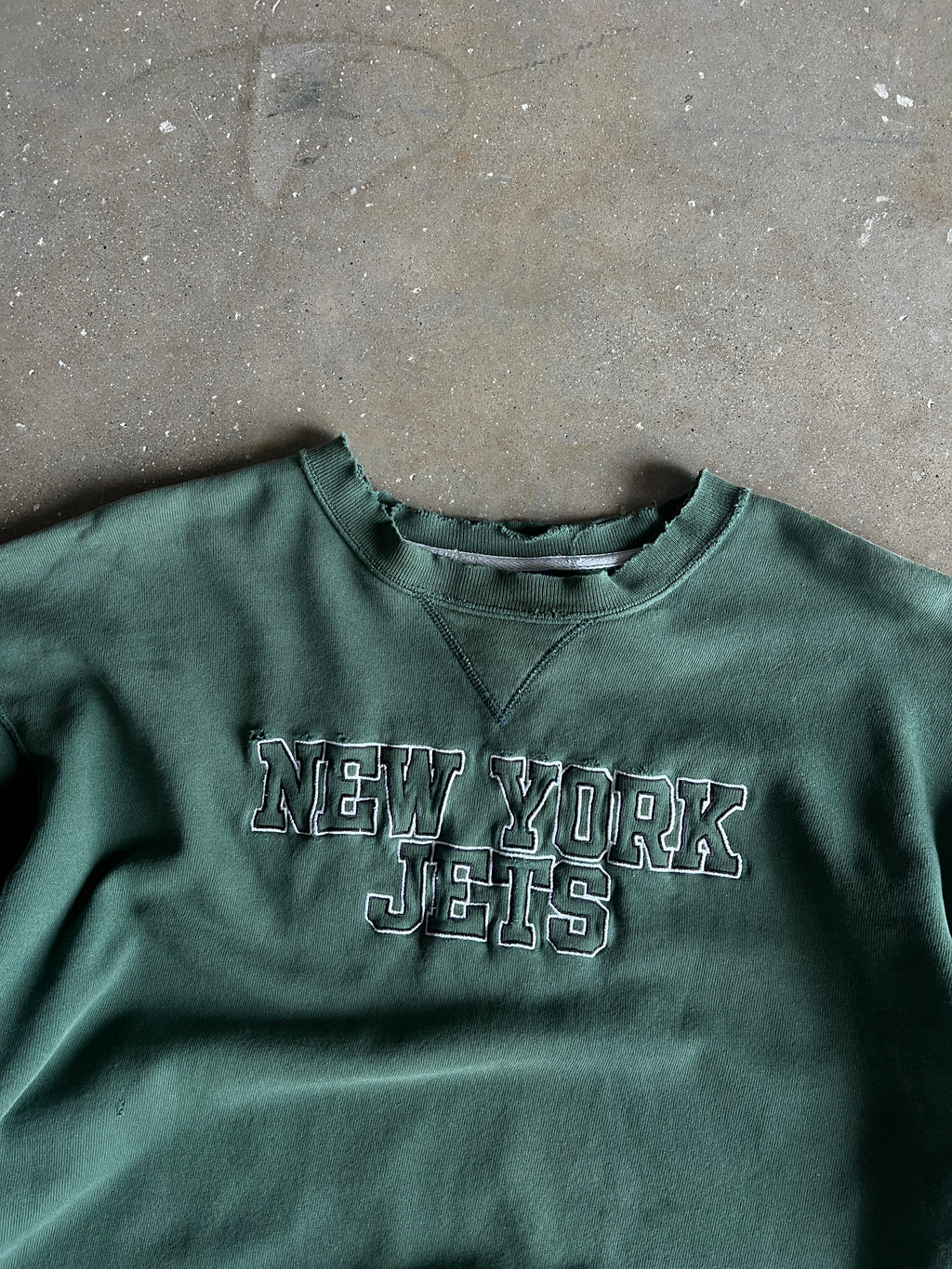 Vintage Distressed New York Jets Crew - L