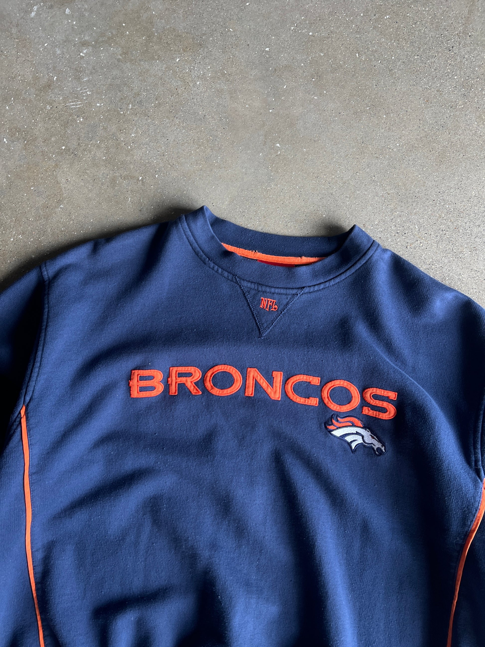 Vintage Navy Blue Broncos Crew - L