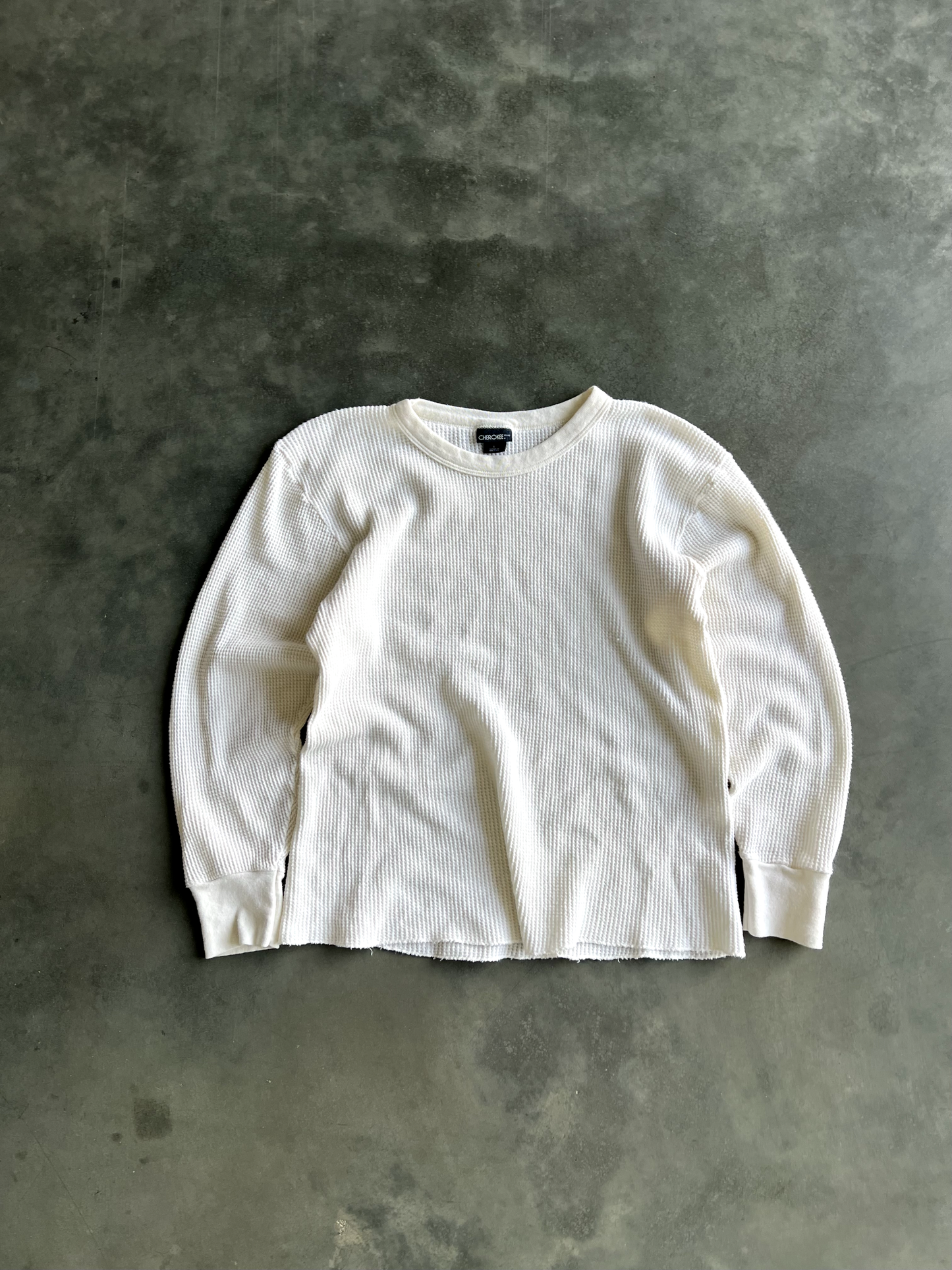 Vintage White Waffle Knit Long Sleeve - L