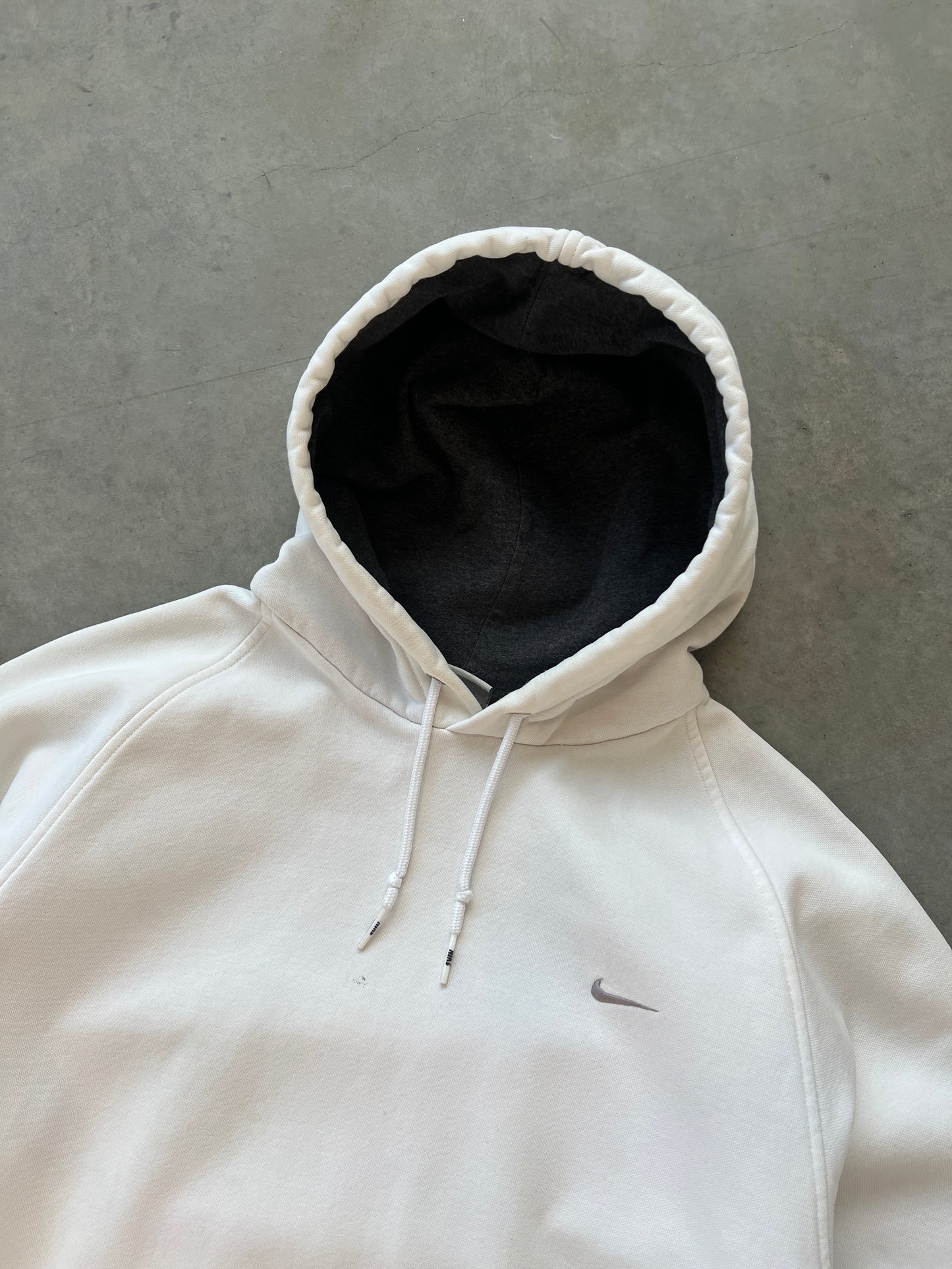 Vintage White Nike Swoosh Hoodie - M/L