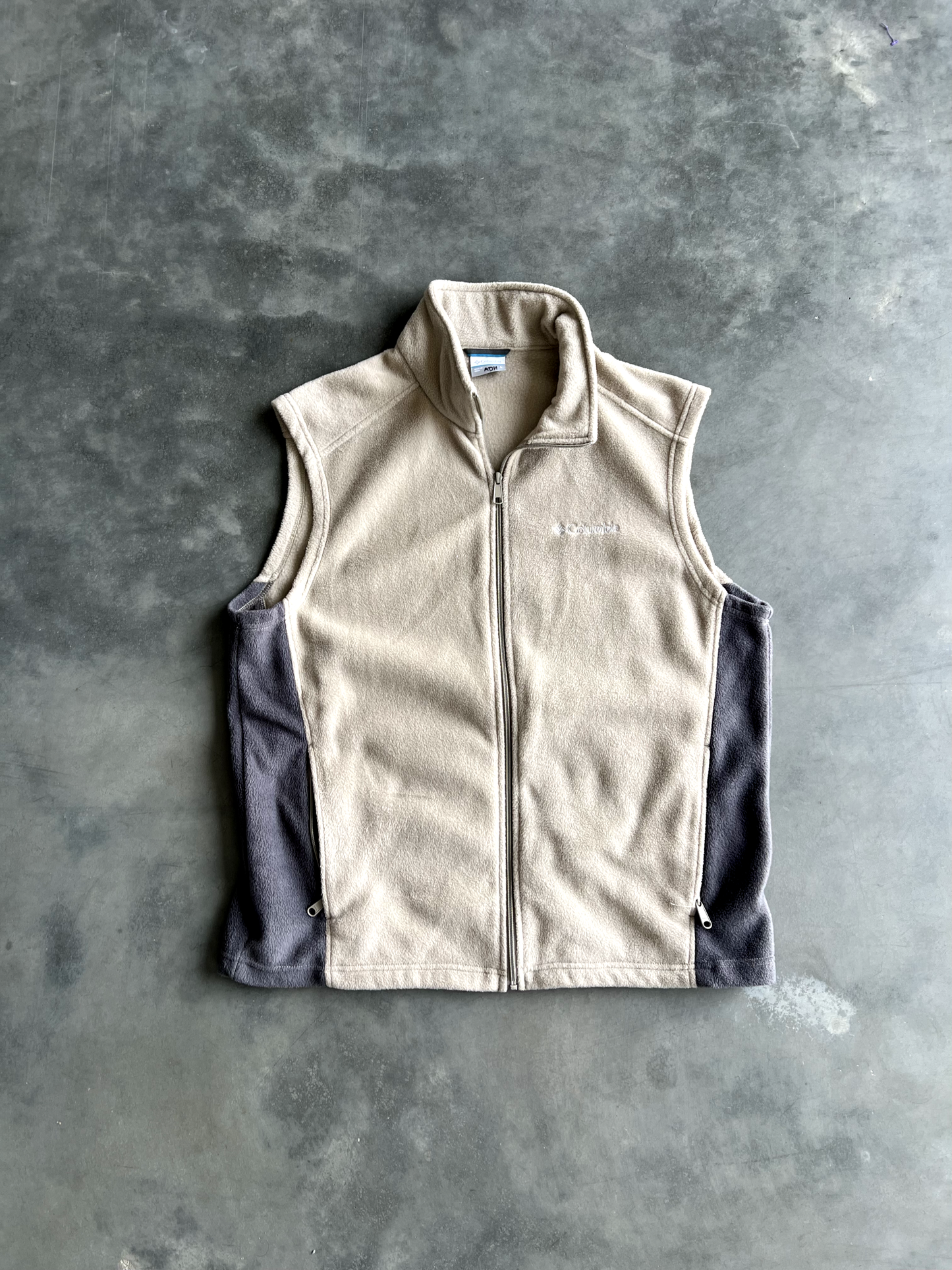 Vintage Cream Columbia Vest - L