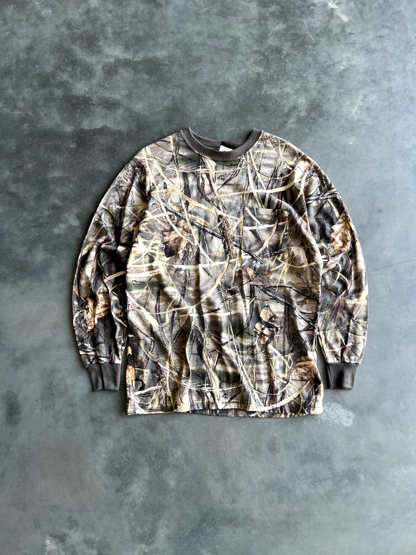 Vintage Camo Long Sleeve - L