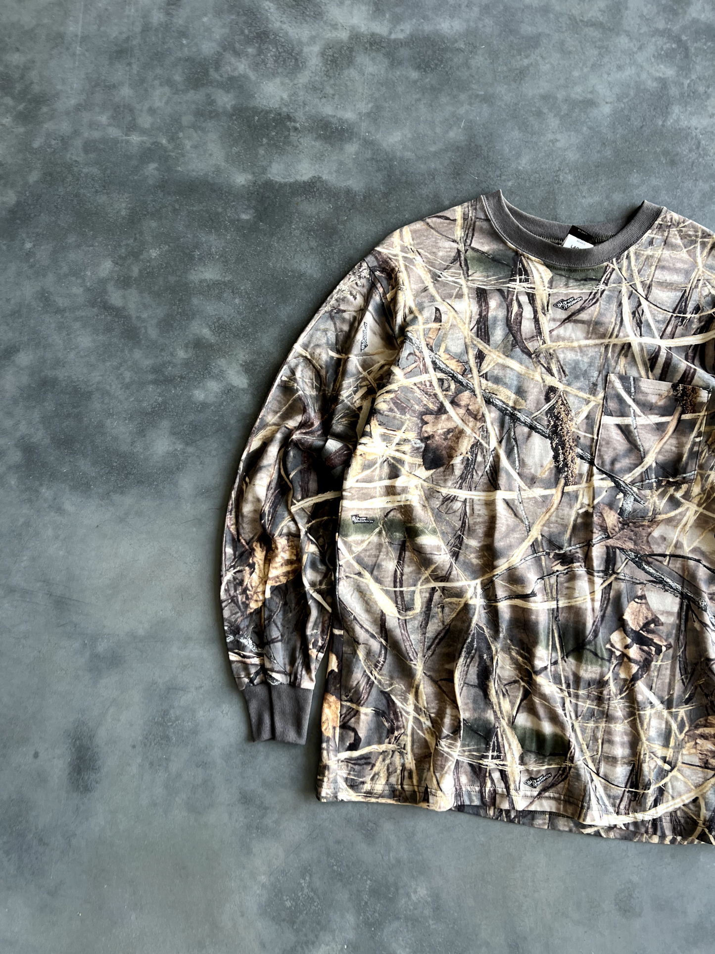 Vintage Camo Long Sleeve - L