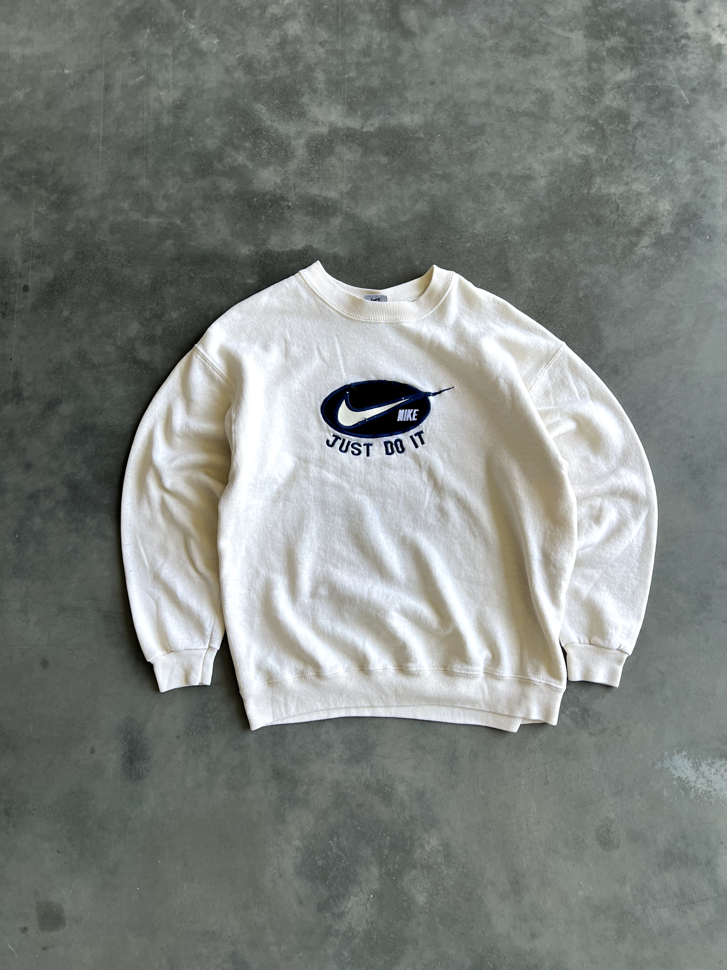 Vintage Cream Nike Sweater - L