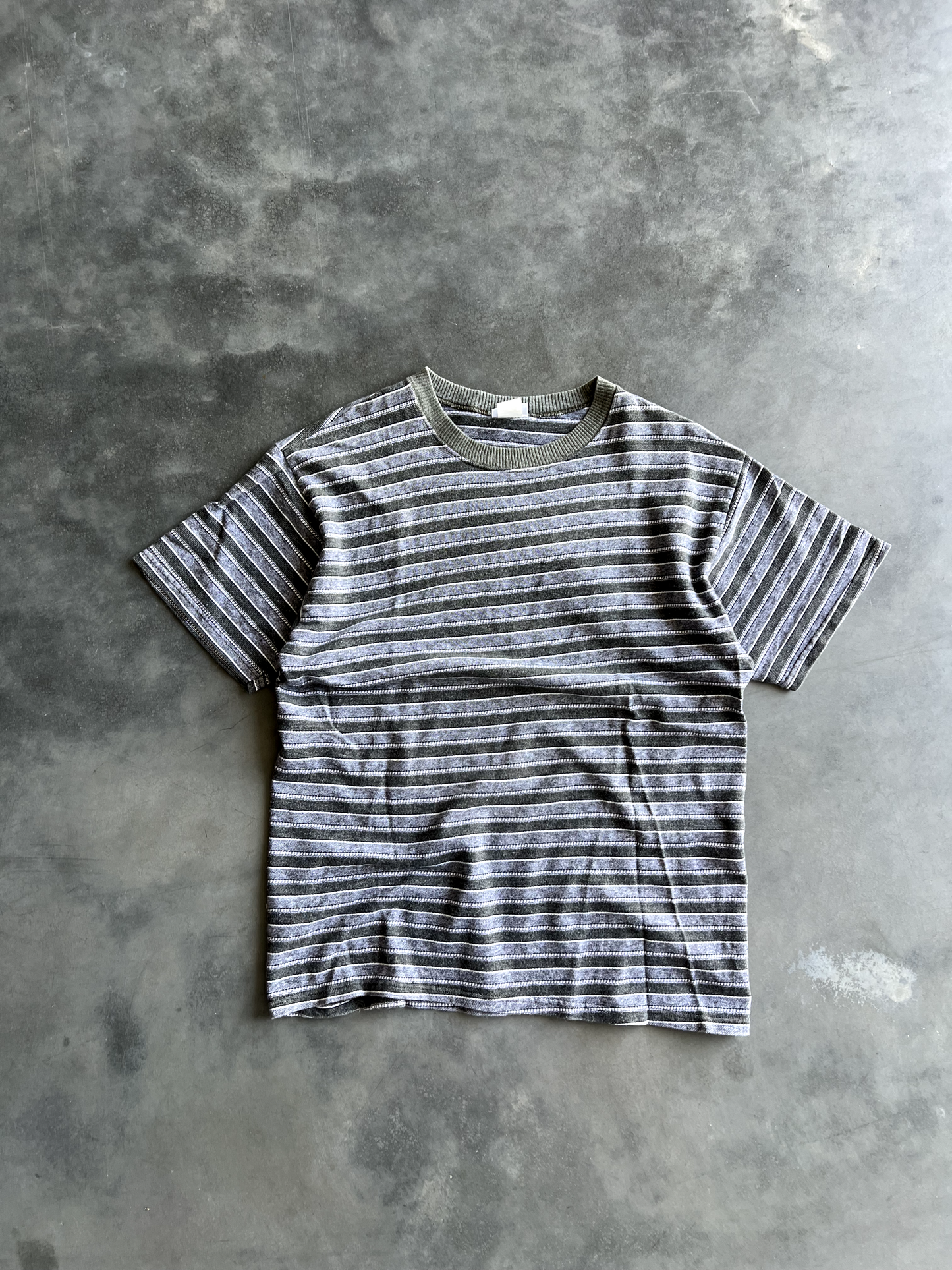 Vintage Striped Tee - L