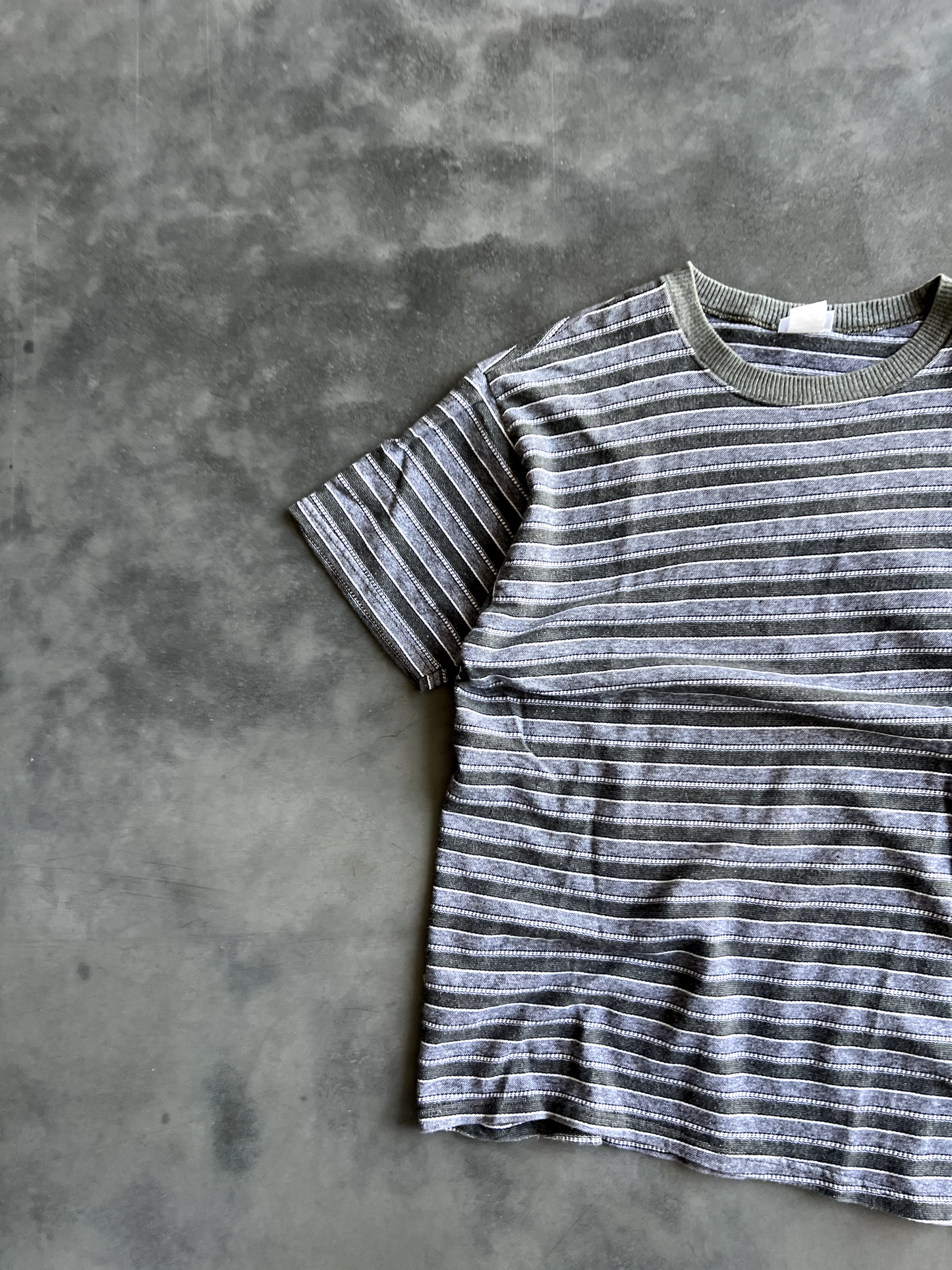 Vintage Striped Tee - L
