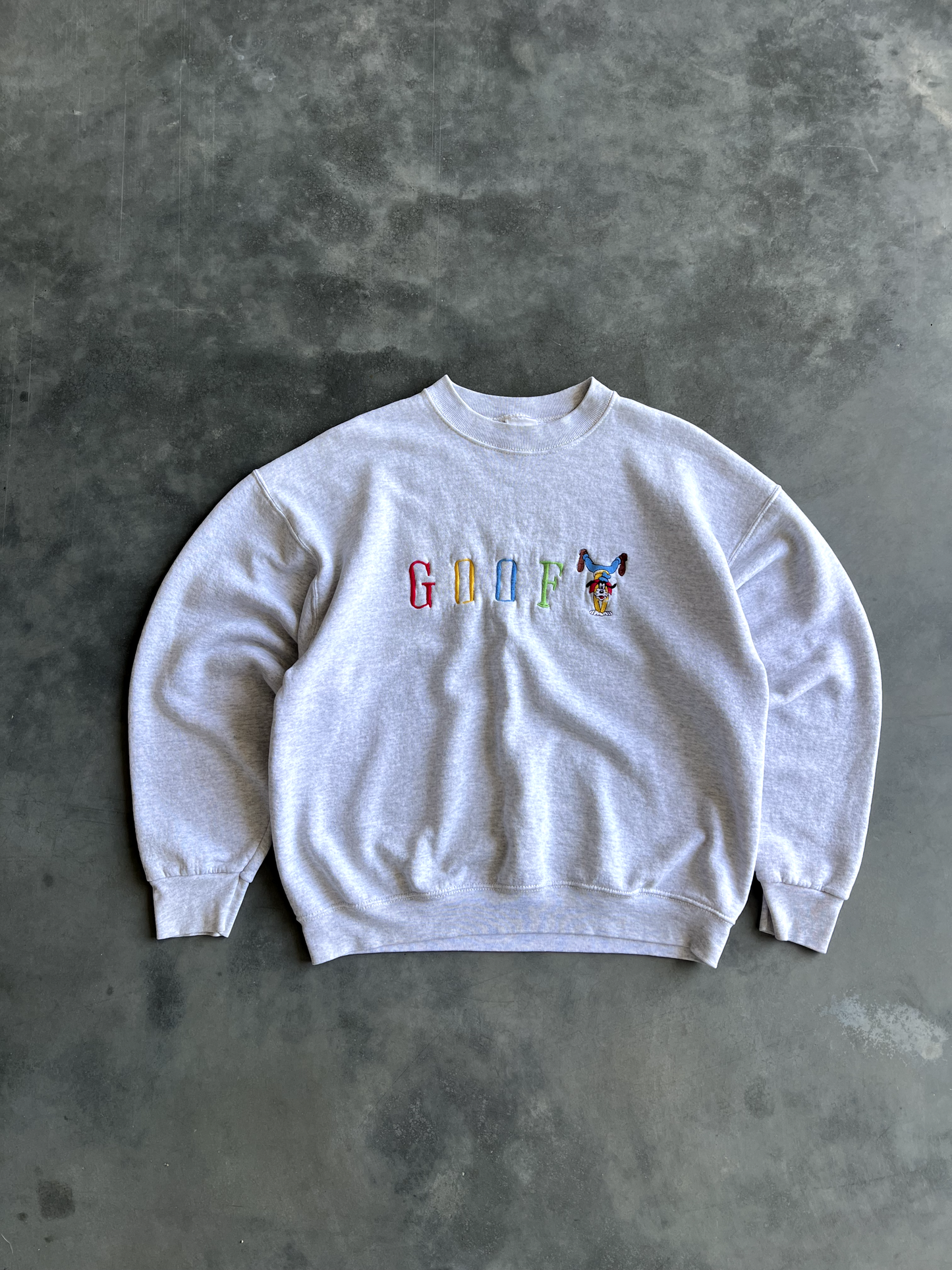 Vintage Grey Goofy Disney Sweater - XL