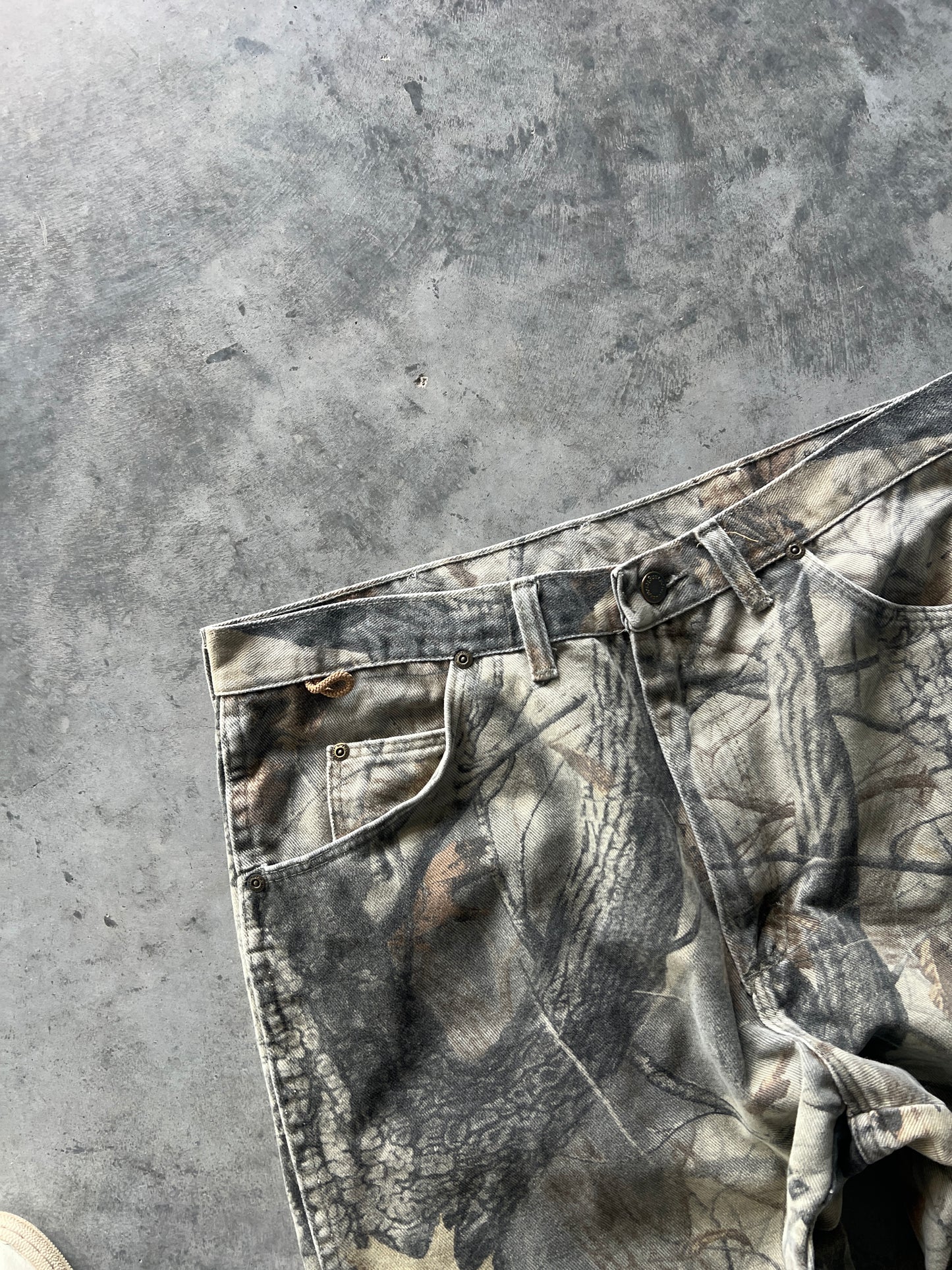 Vintage Hardwood Faded Camo Pants - 34x25