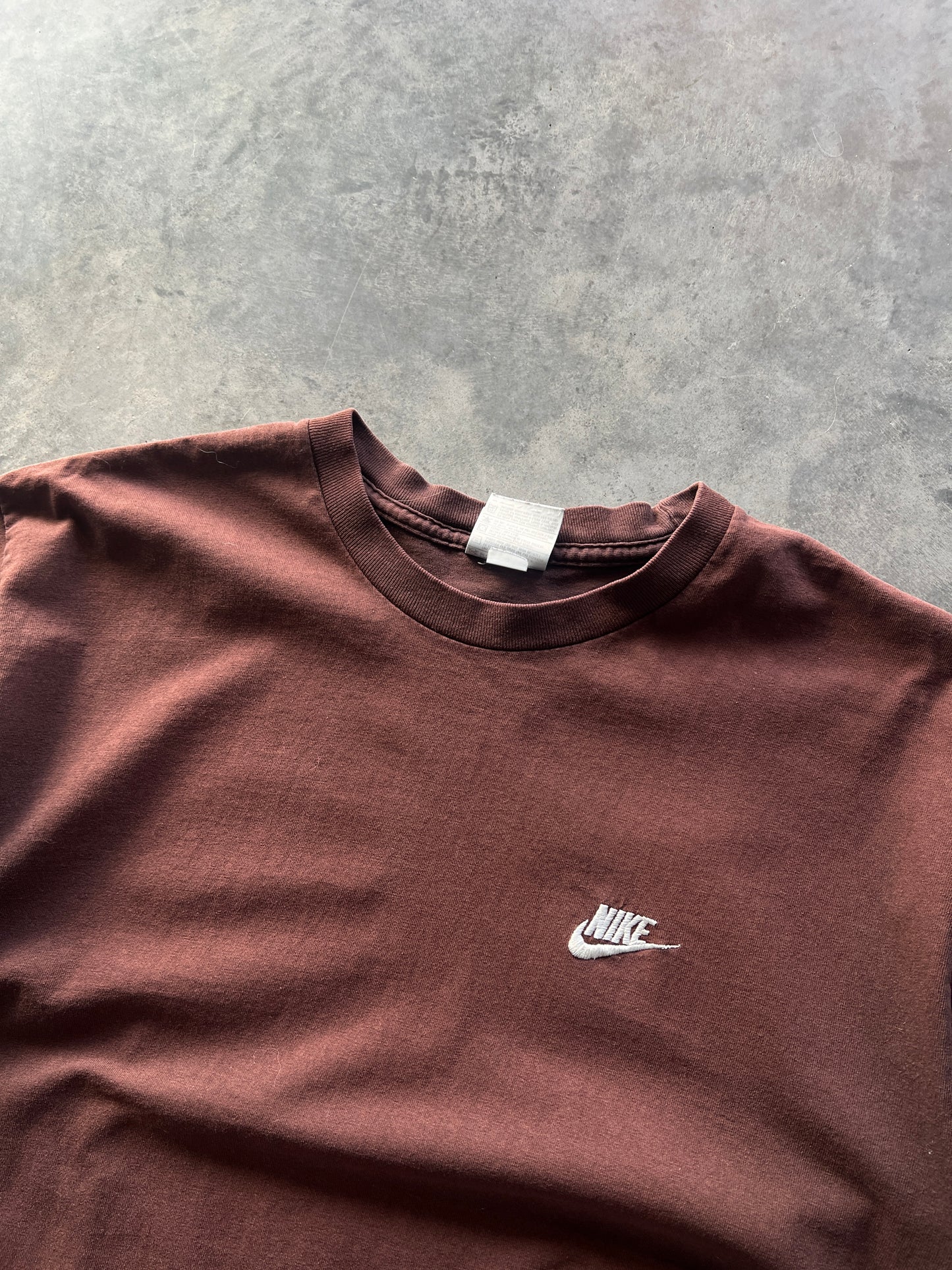 Vintage Brown Nike Spellout Shirt - M/L