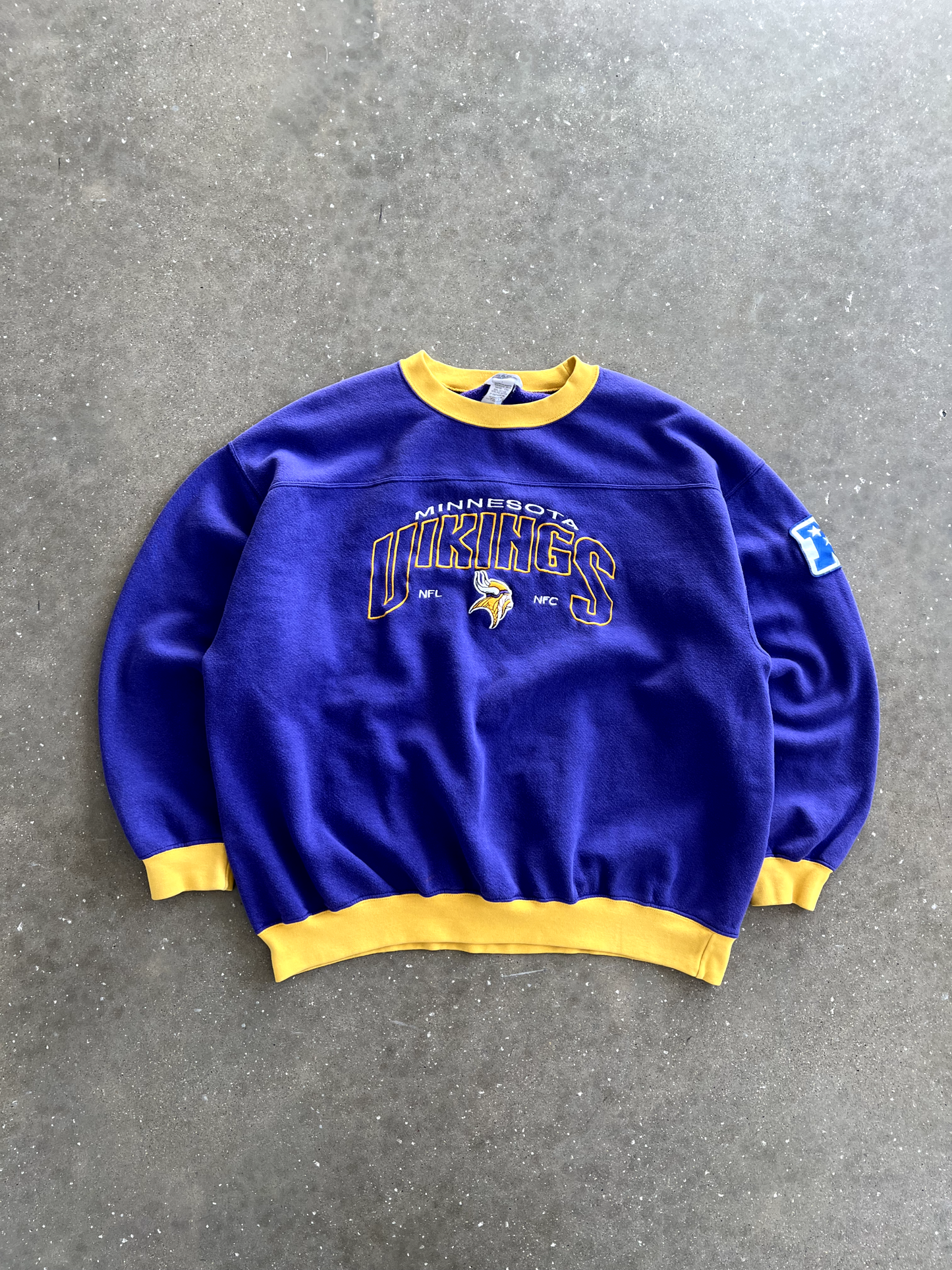 Vintage Blue Vikings Crewneck - XL