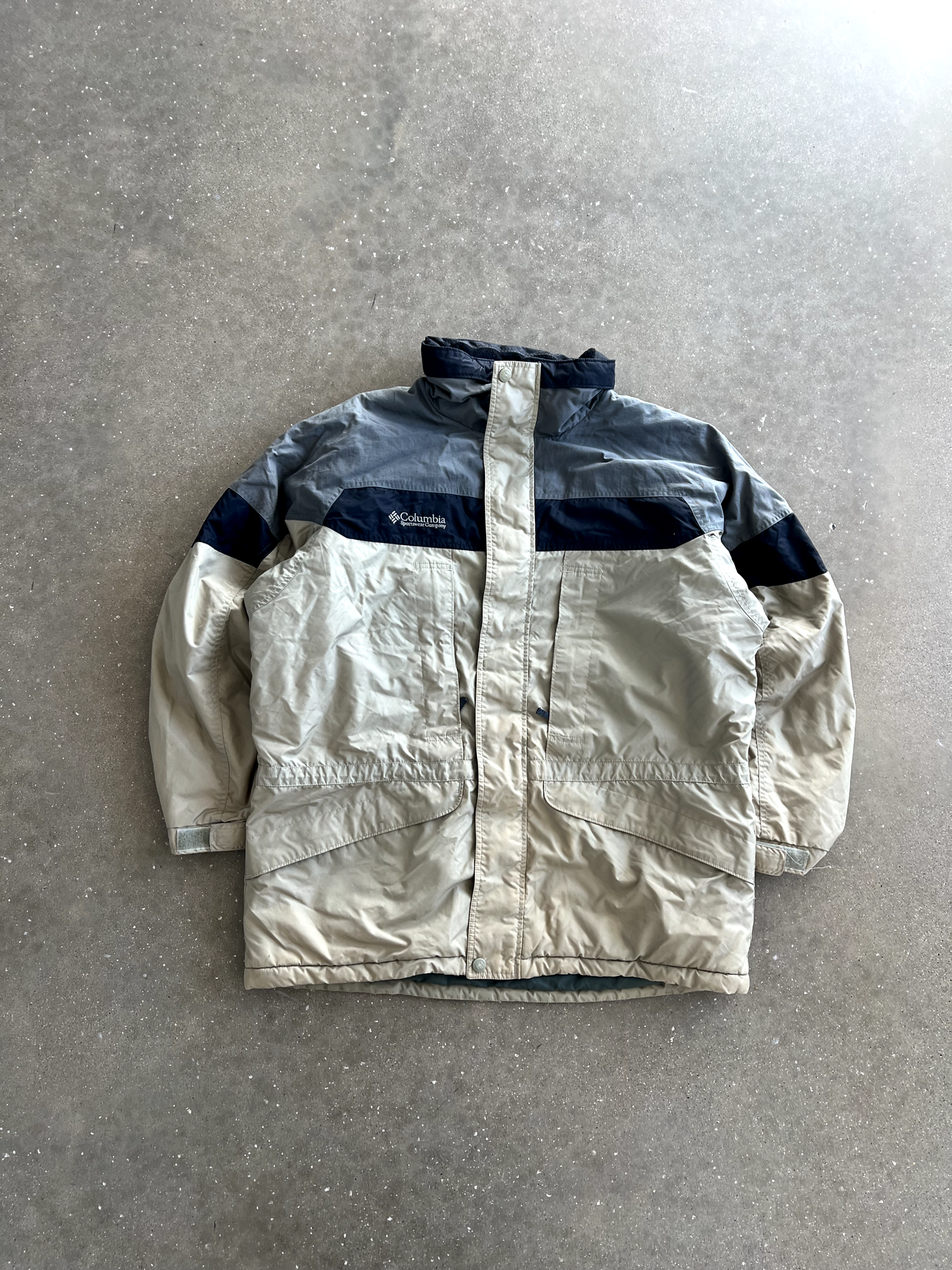 Vintage Grey And Cream Columbia Jacket - L