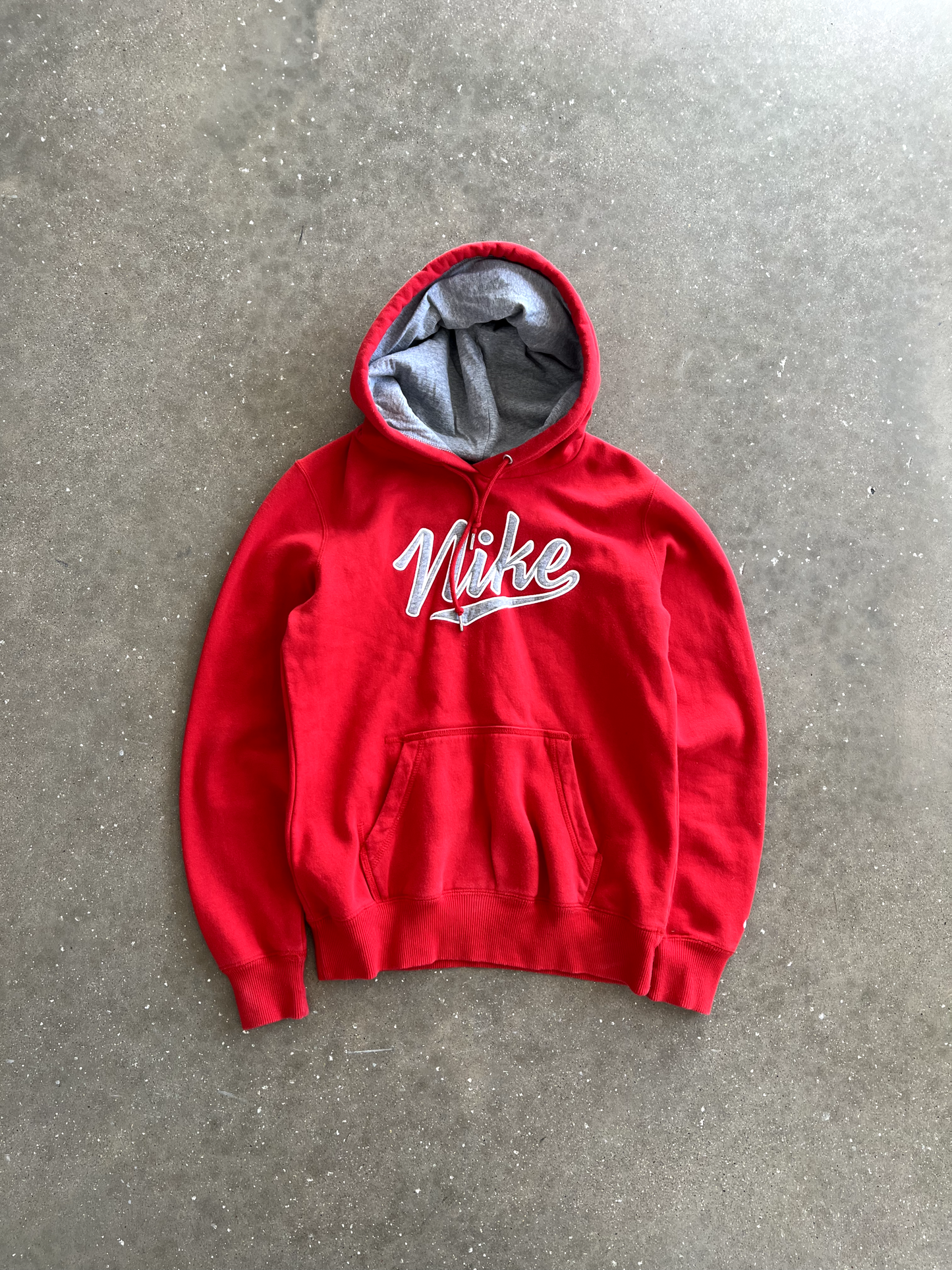 Vintage Red Nike Spellout Hoodie - S