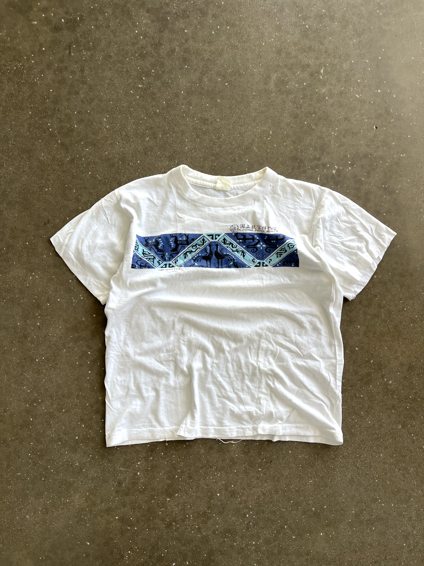 Vintage White Striped Graphic Tee - S