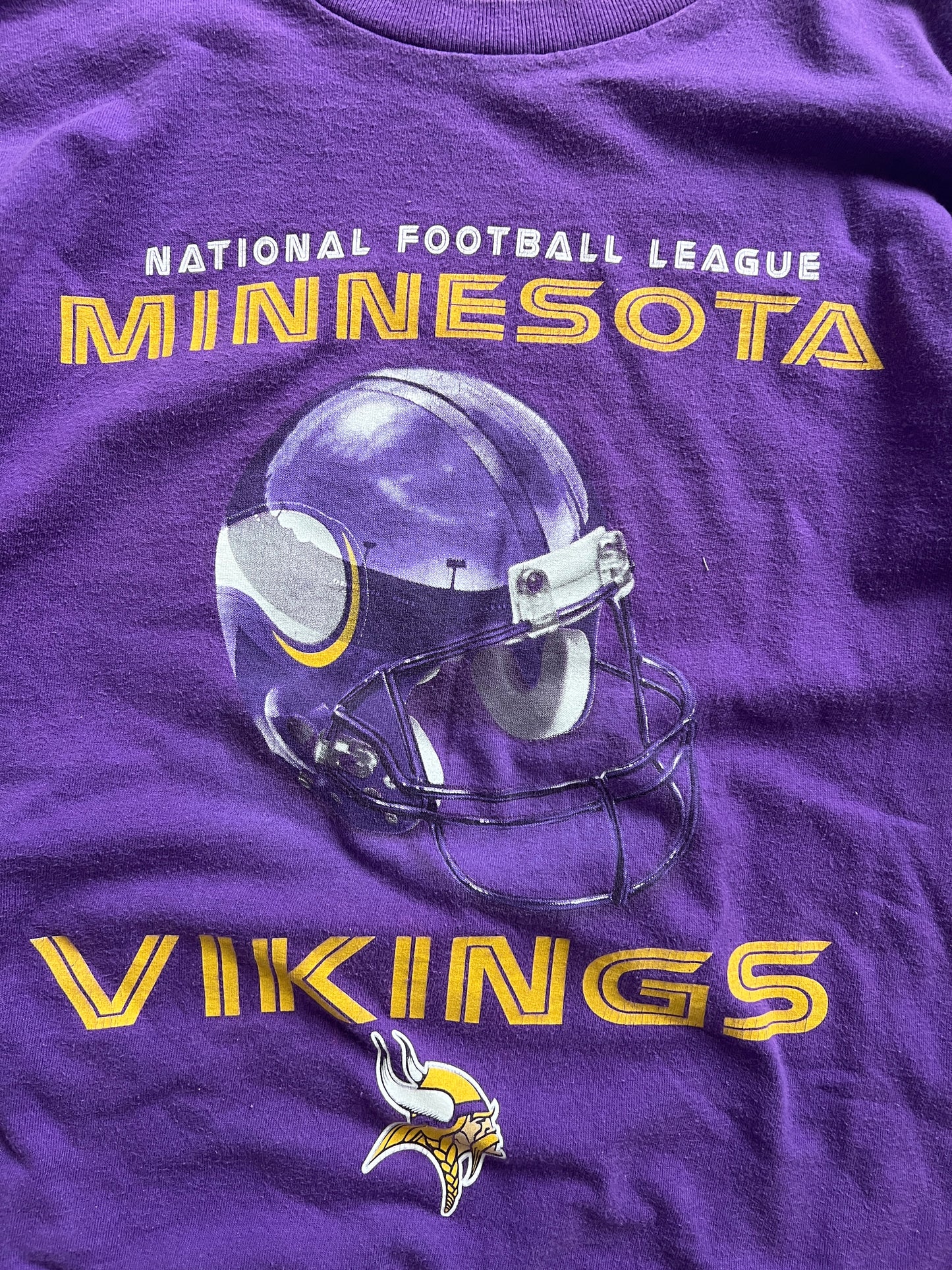 Vintage Purple Minnesota Vikings Shirt - L