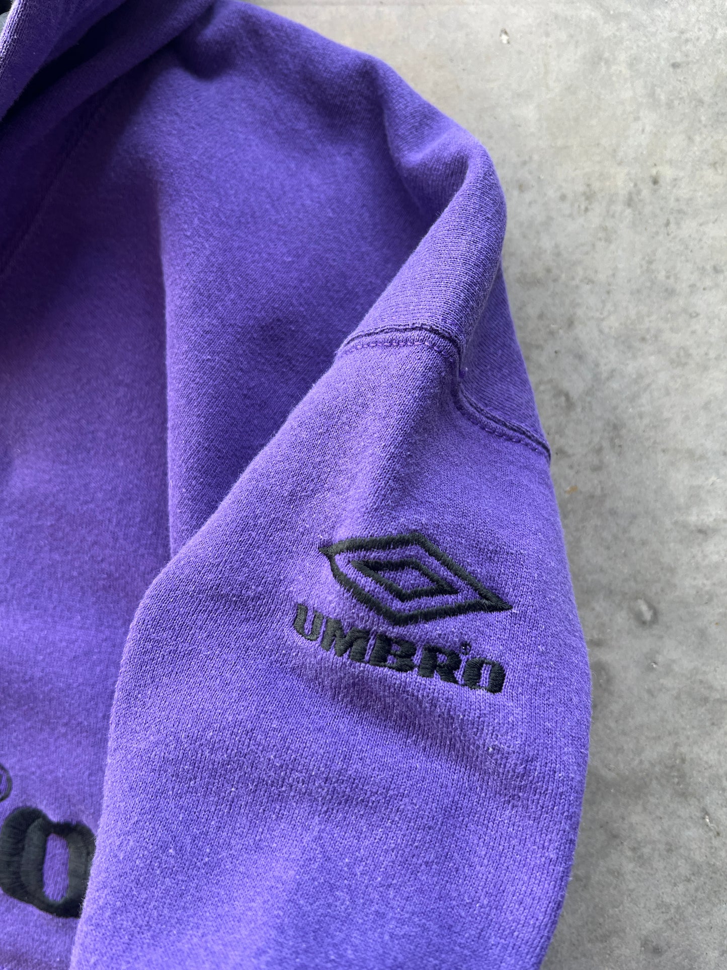 Vintage Purple Umbro Spellout Hoodie - M