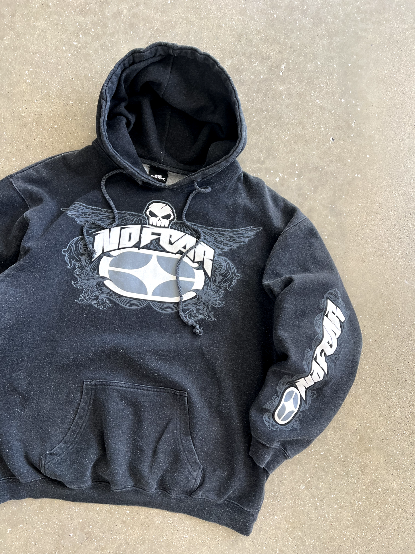 Vintage Black NoFear Hoodie - M