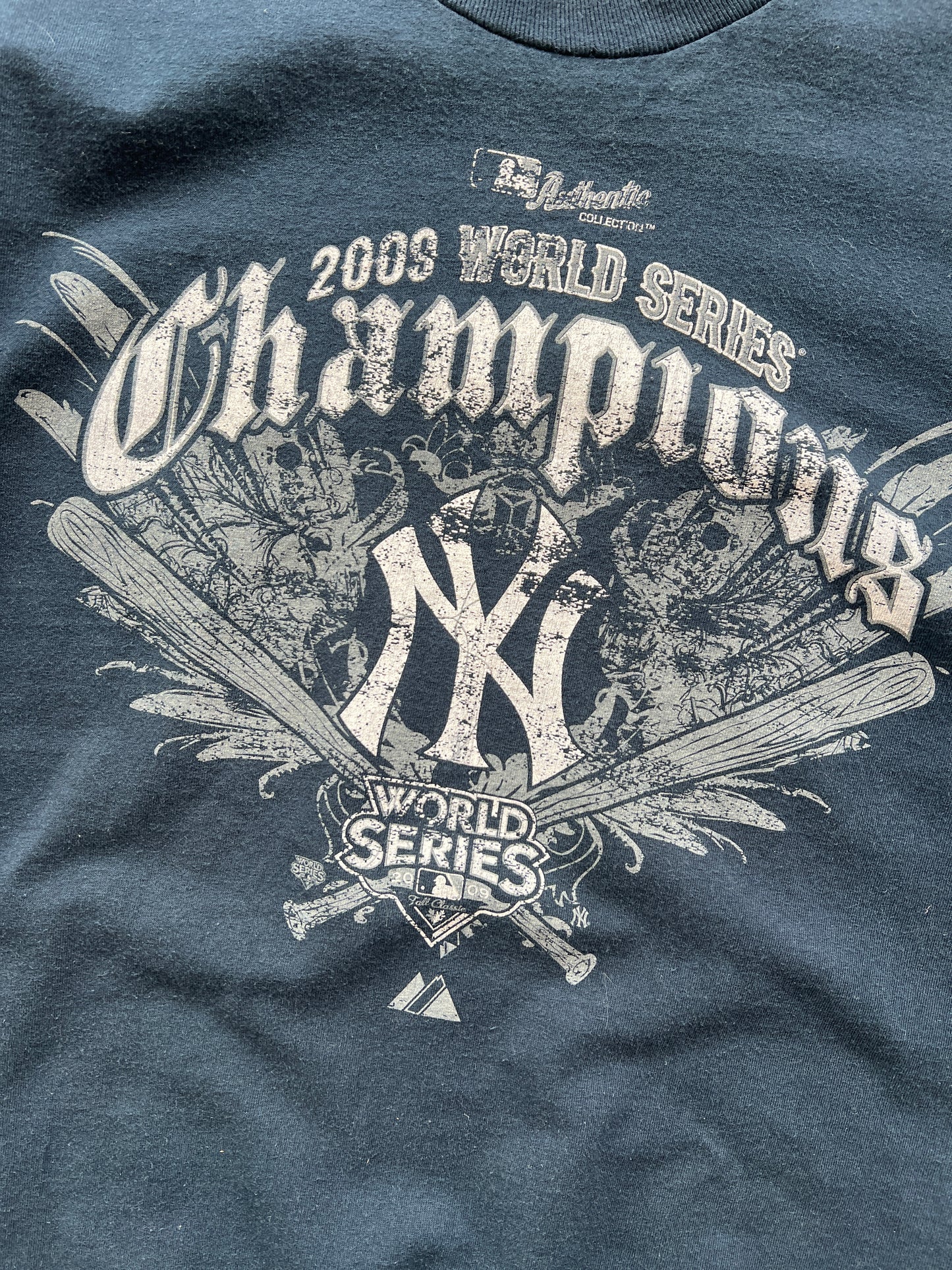 Vintage New York Yankees Graphic Shirt - M