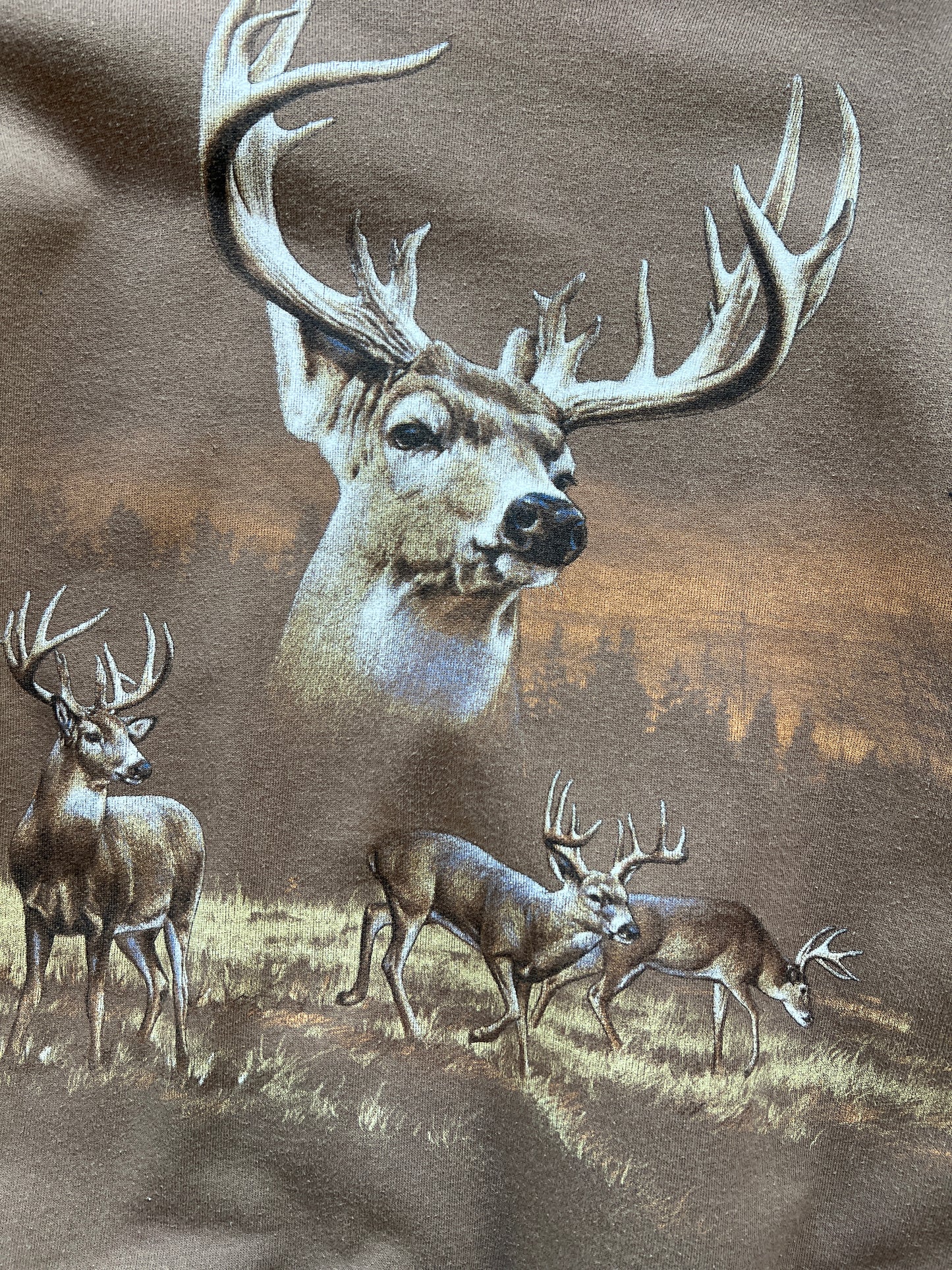 Vintage Brown Deer Wrap Around Crew - XL