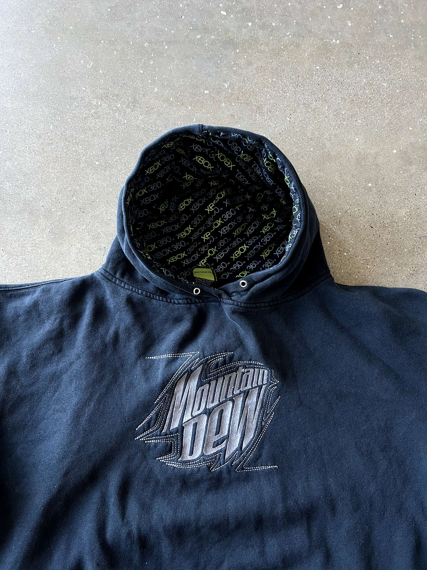 Vintage Black Mtn Dew Xbox360 Collab Hoodie - L