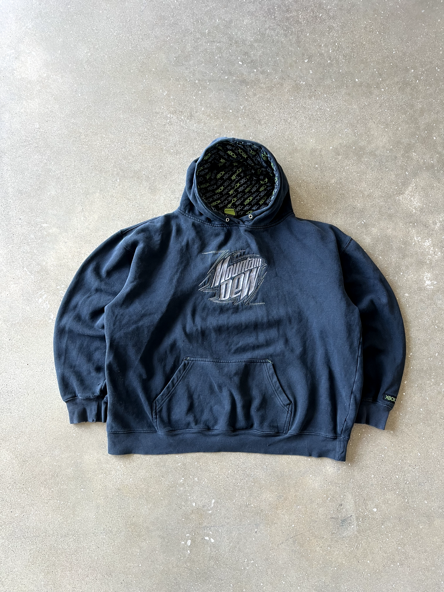 Vintage Black Mtn Dew Xbox360 Collab Hoodie - L