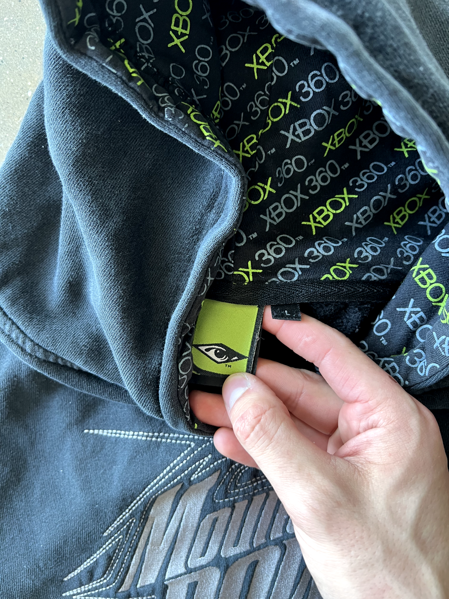 Vintage Black Mtn Dew Xbox360 Collab Hoodie - L