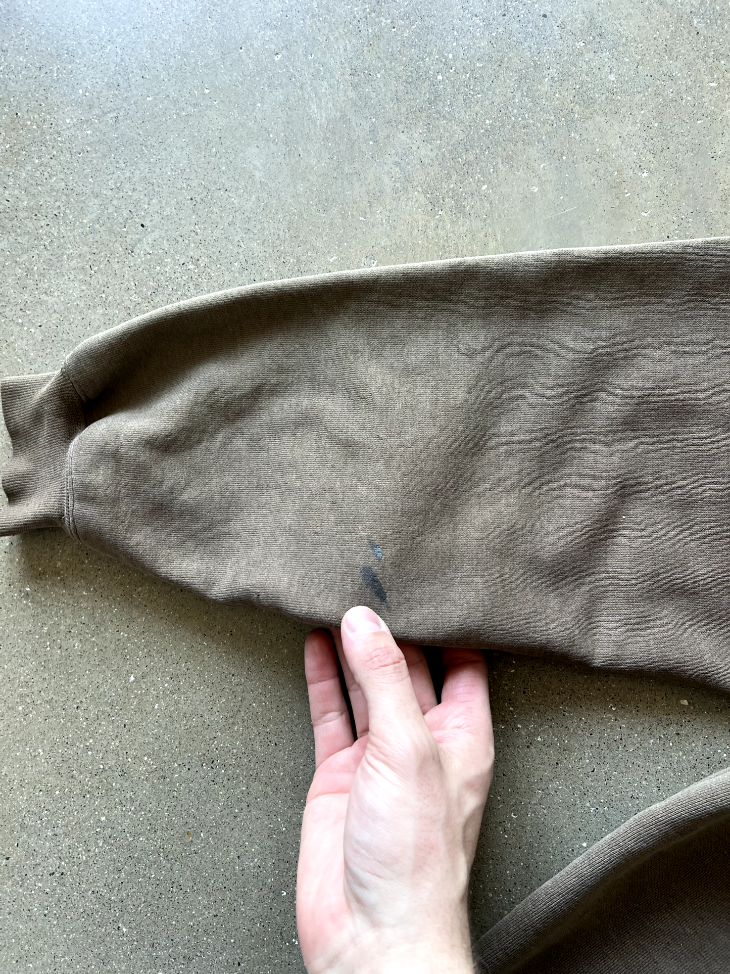 Vintage Brown Simplistic Carhartt Hoodie - M