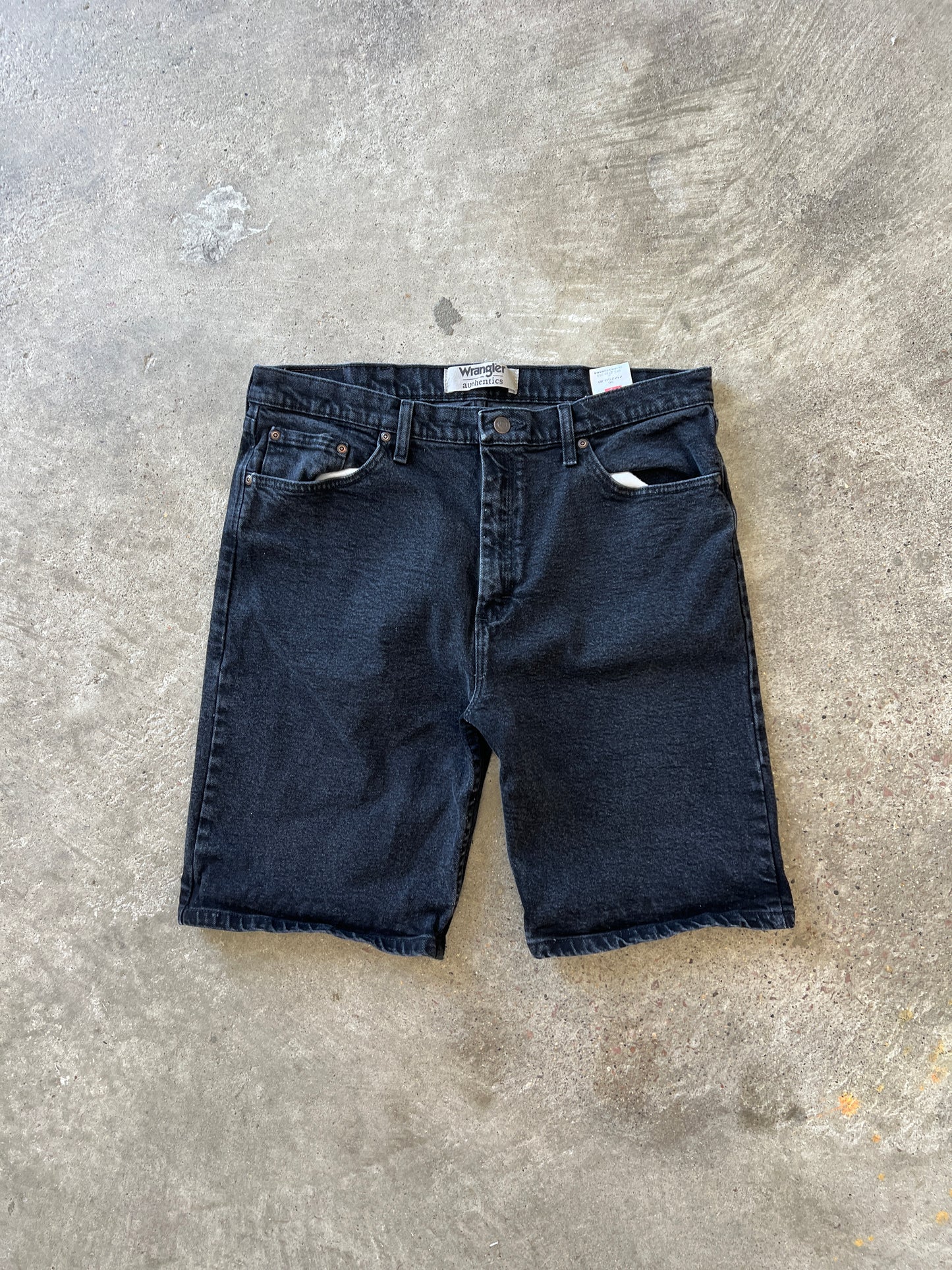 Vintage Black Wrangler Jorts -35