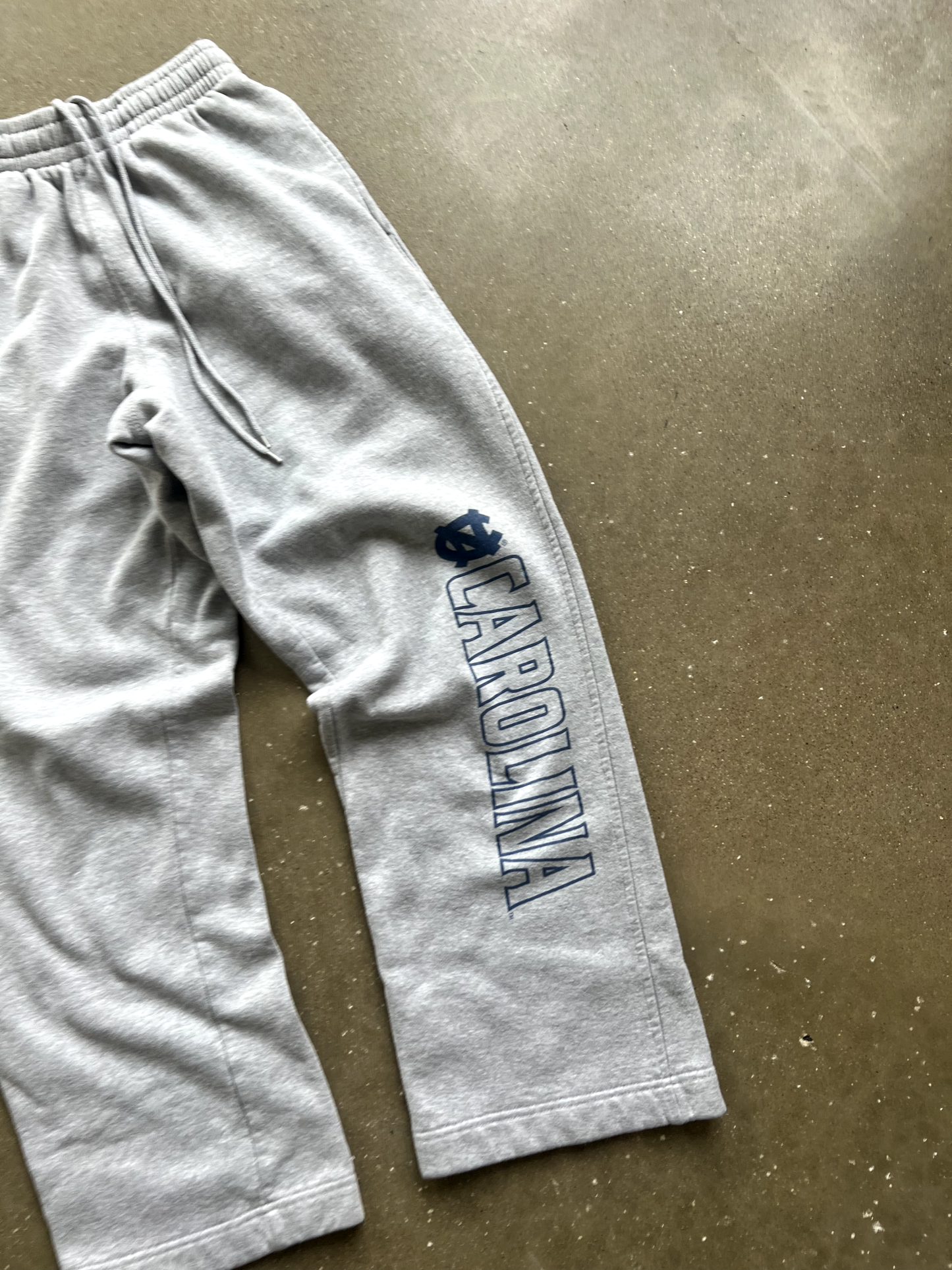 Vintage Grey Carolina Sweats - S