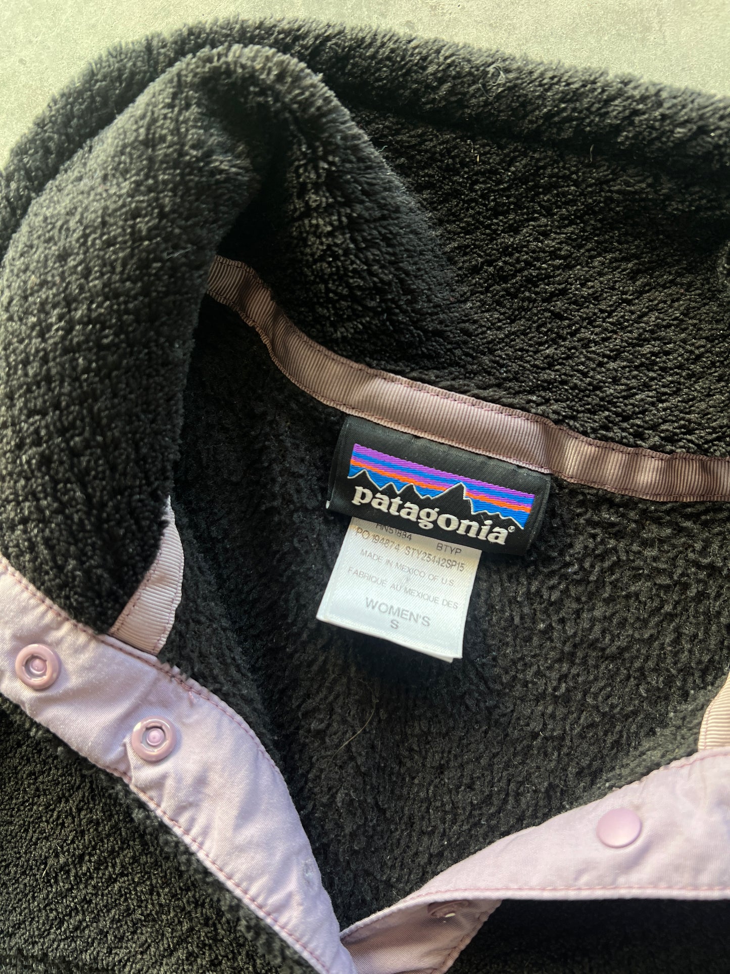 Vintage Womans Black Patigonia Fleece - S