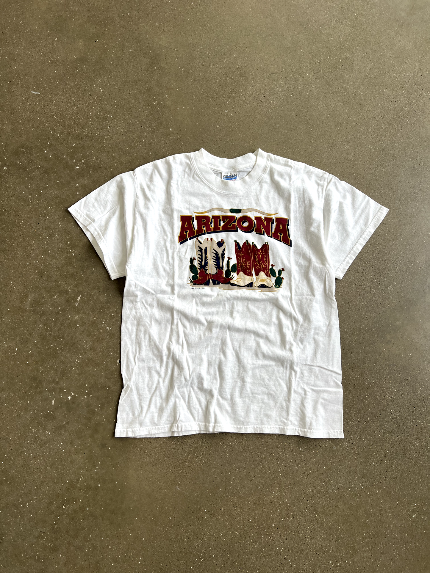 Vintage White Arizona Tee - L