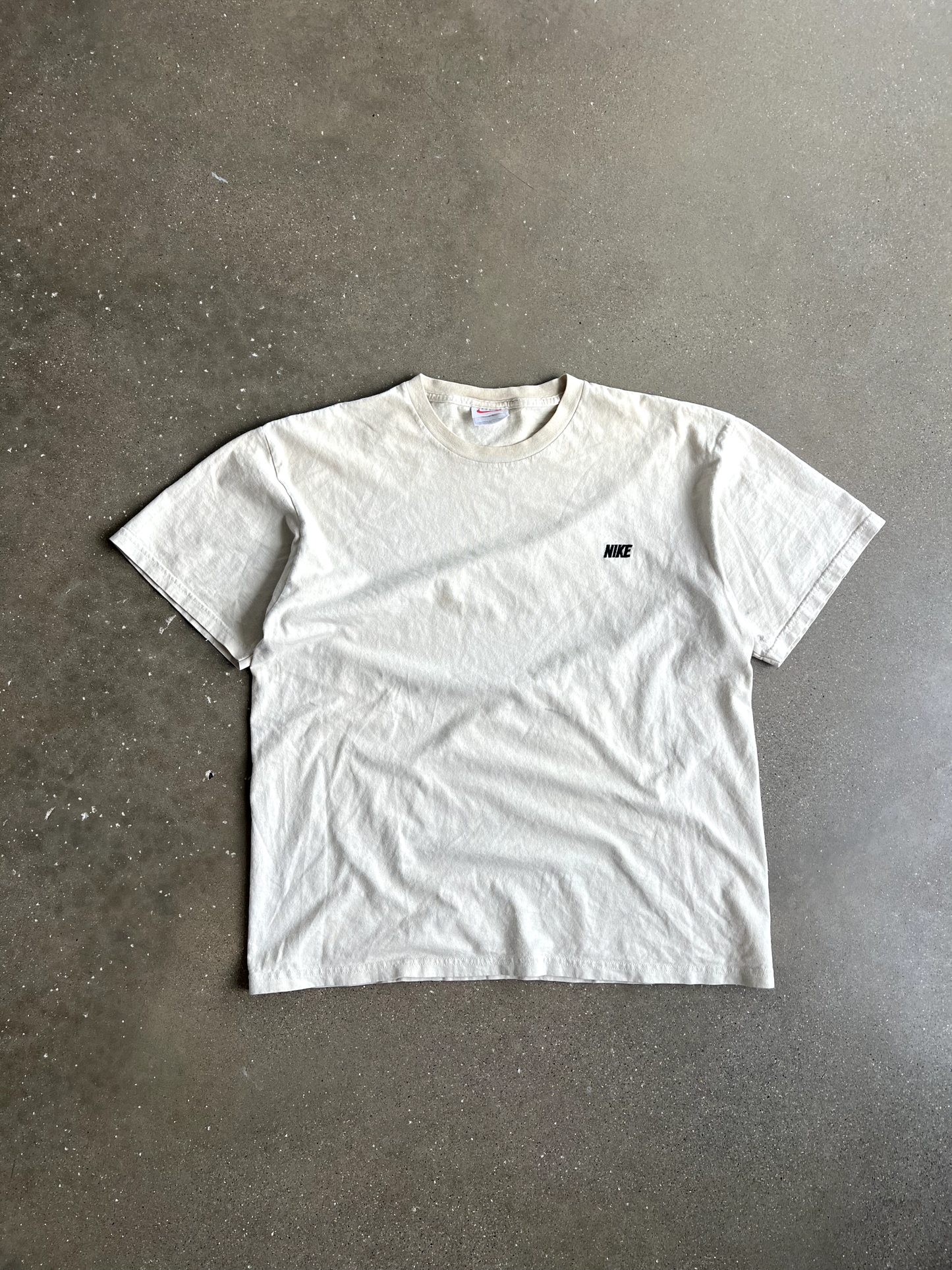 Vintage Cream Nike Tee - L