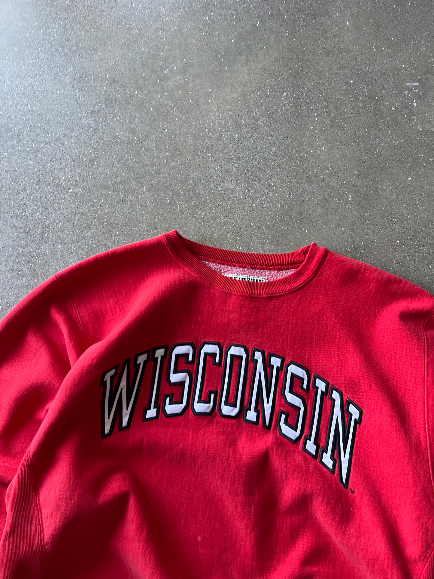 Vintage Red Wisconsin Spell Out Crew Neck Sweater - L