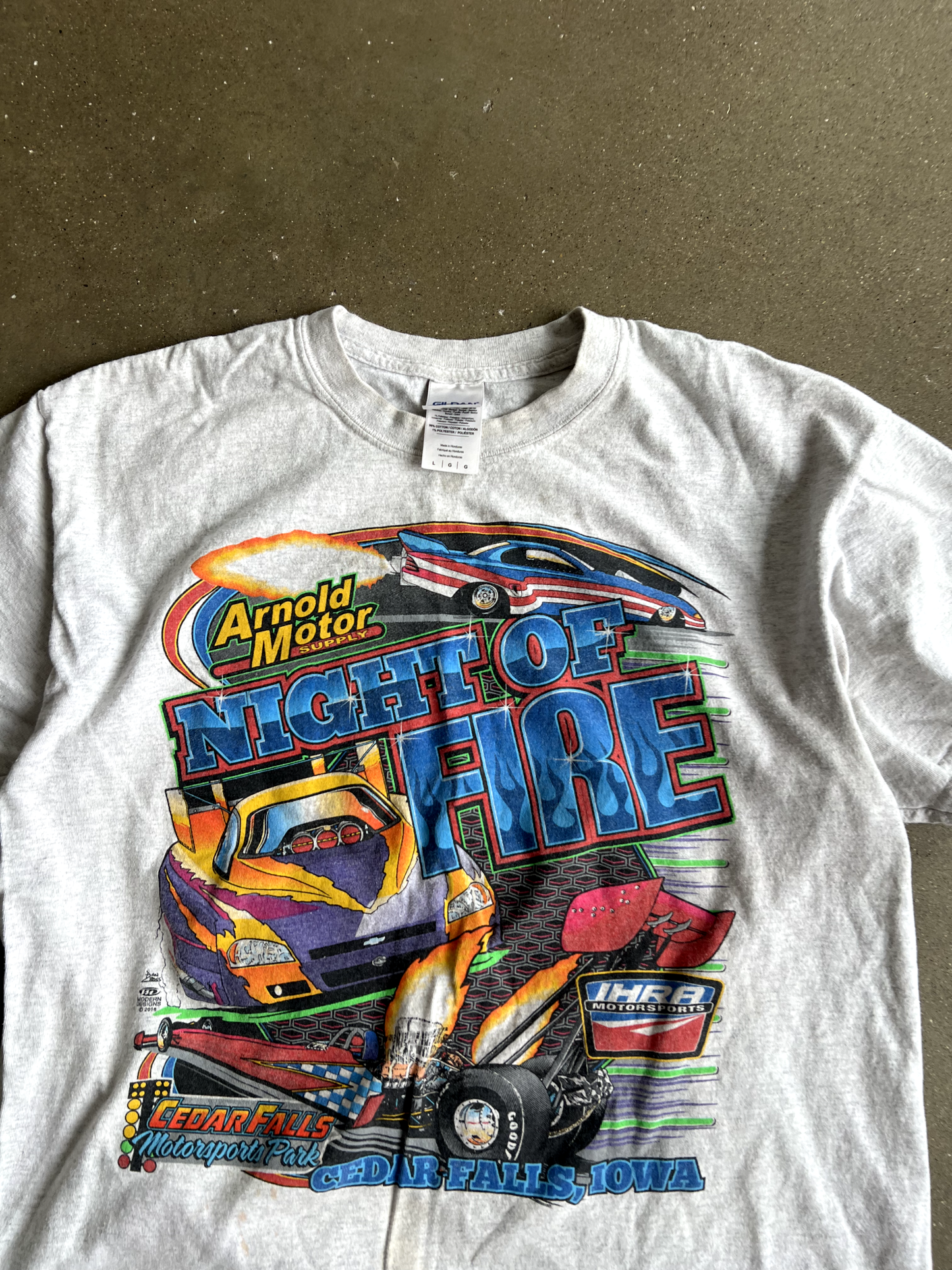 Vintage White Nascar Graphic Tee - L
