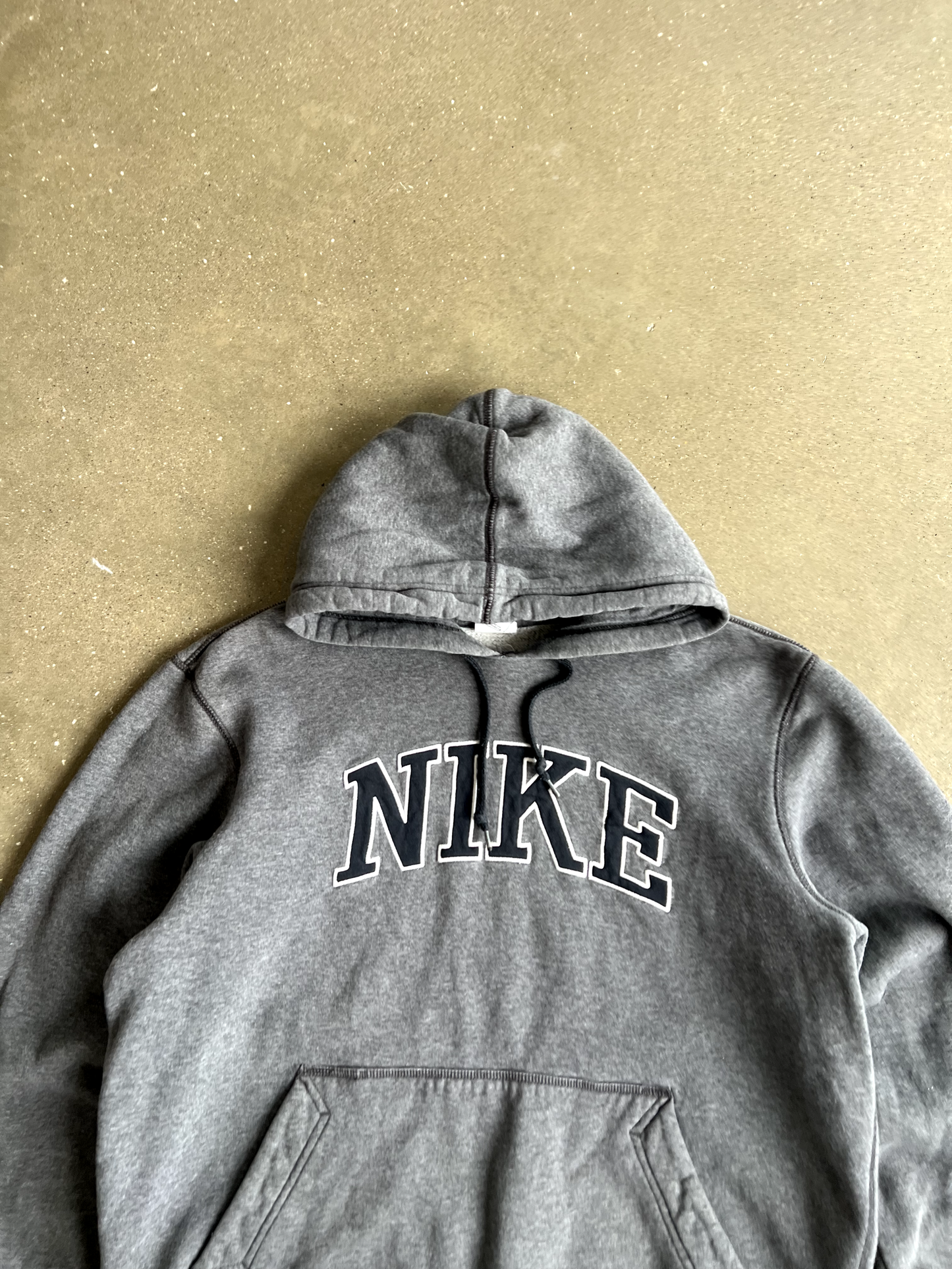 Vintage Grey Nike Spellout Hoodie - L
