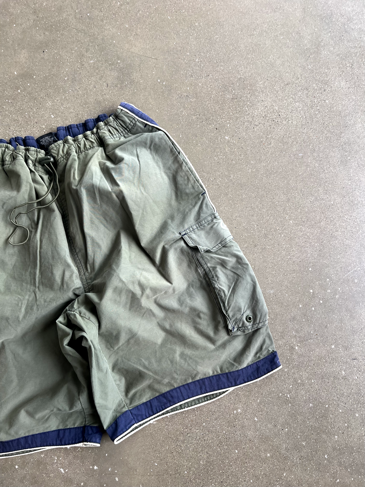Vintage Green Jogger Shorts - M