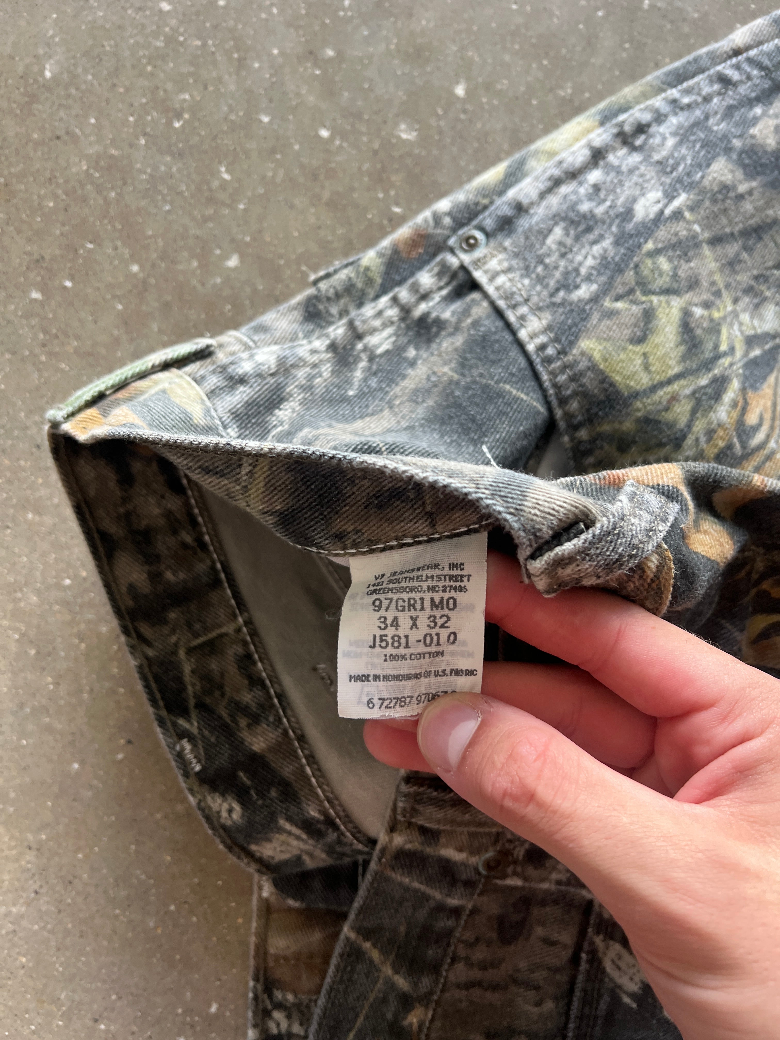 Vintage Wrangler Camo Pants - 34x32